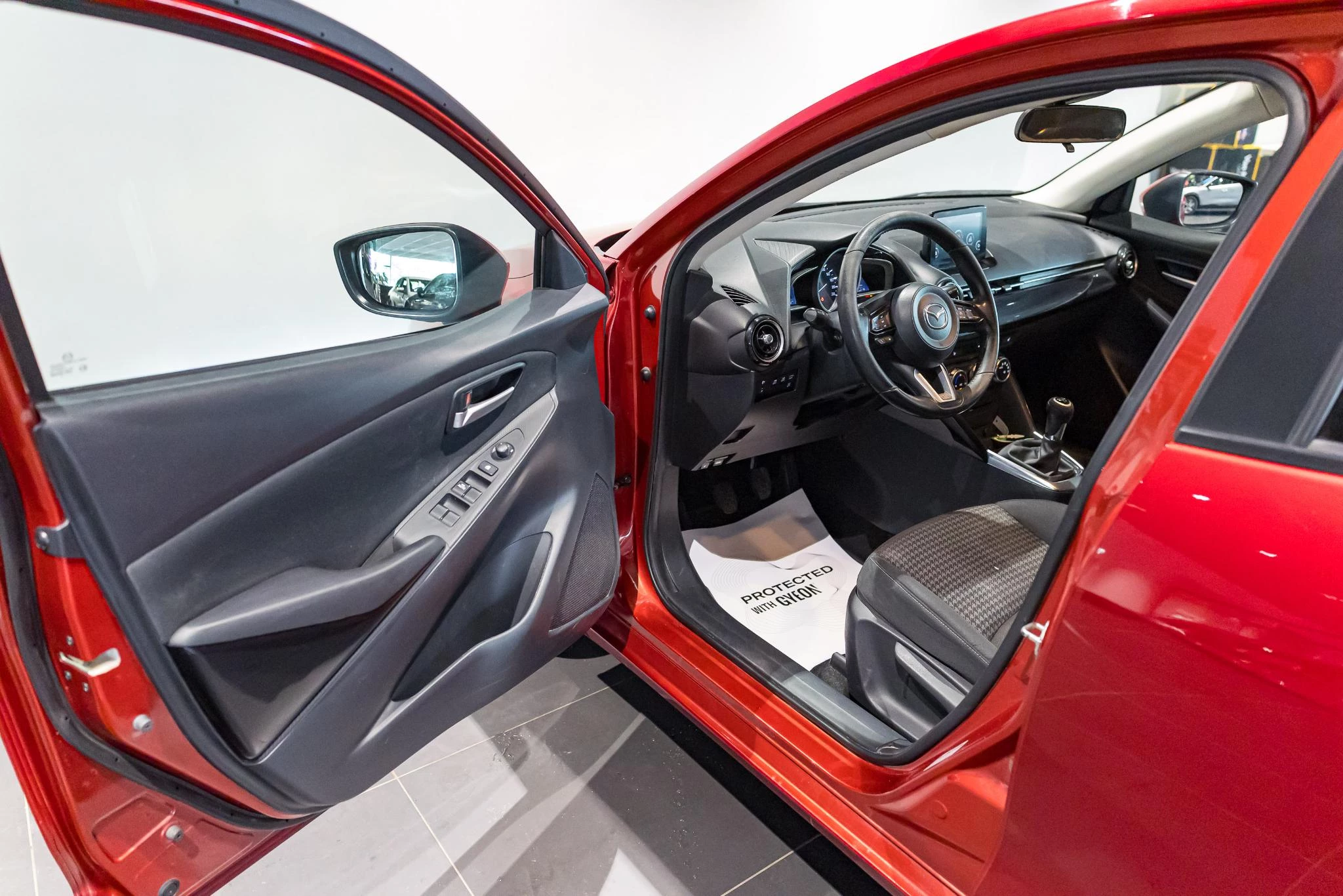 Mazda 2 1.5 Skyactiv-G 66kW Hakoné