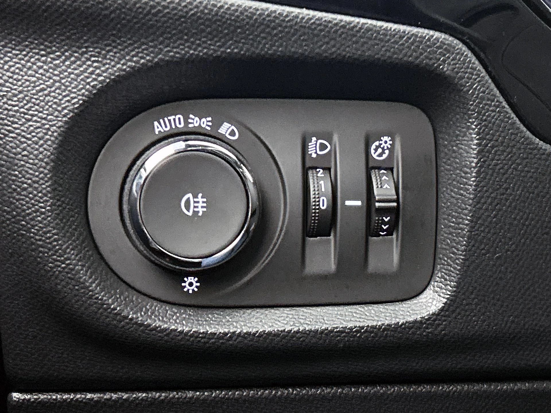 Opel-Corsa-image-27