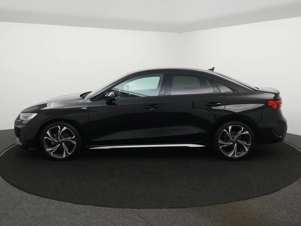 Audi-A3-image-1