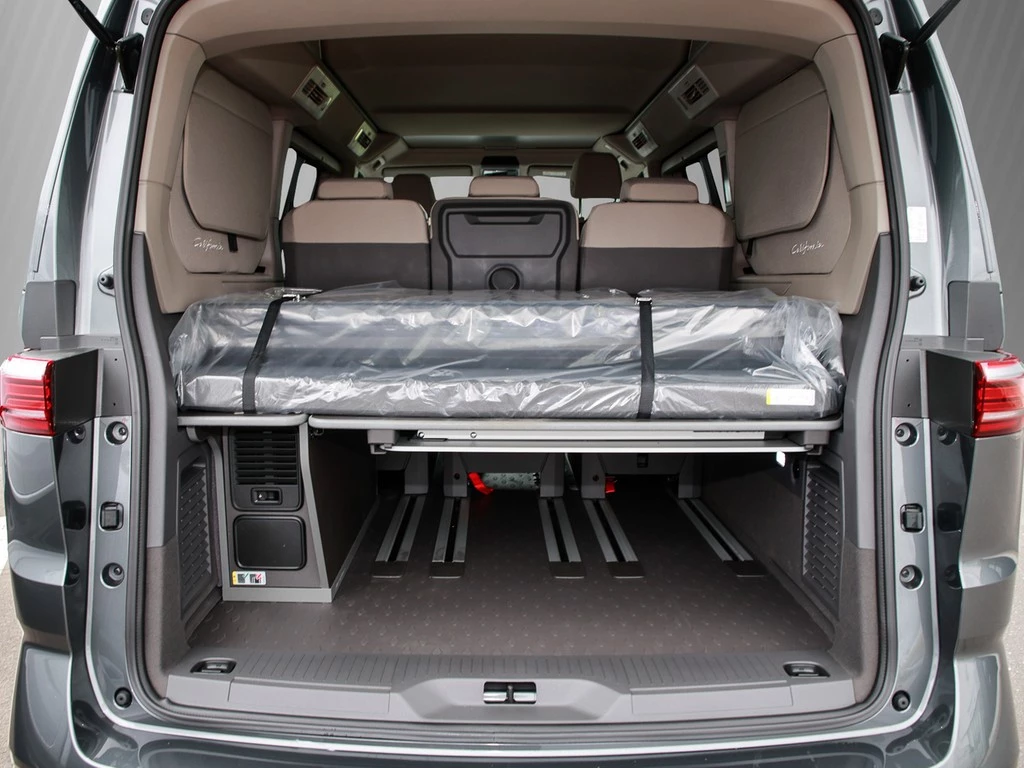 Volkswagen California Beach Tour Camper