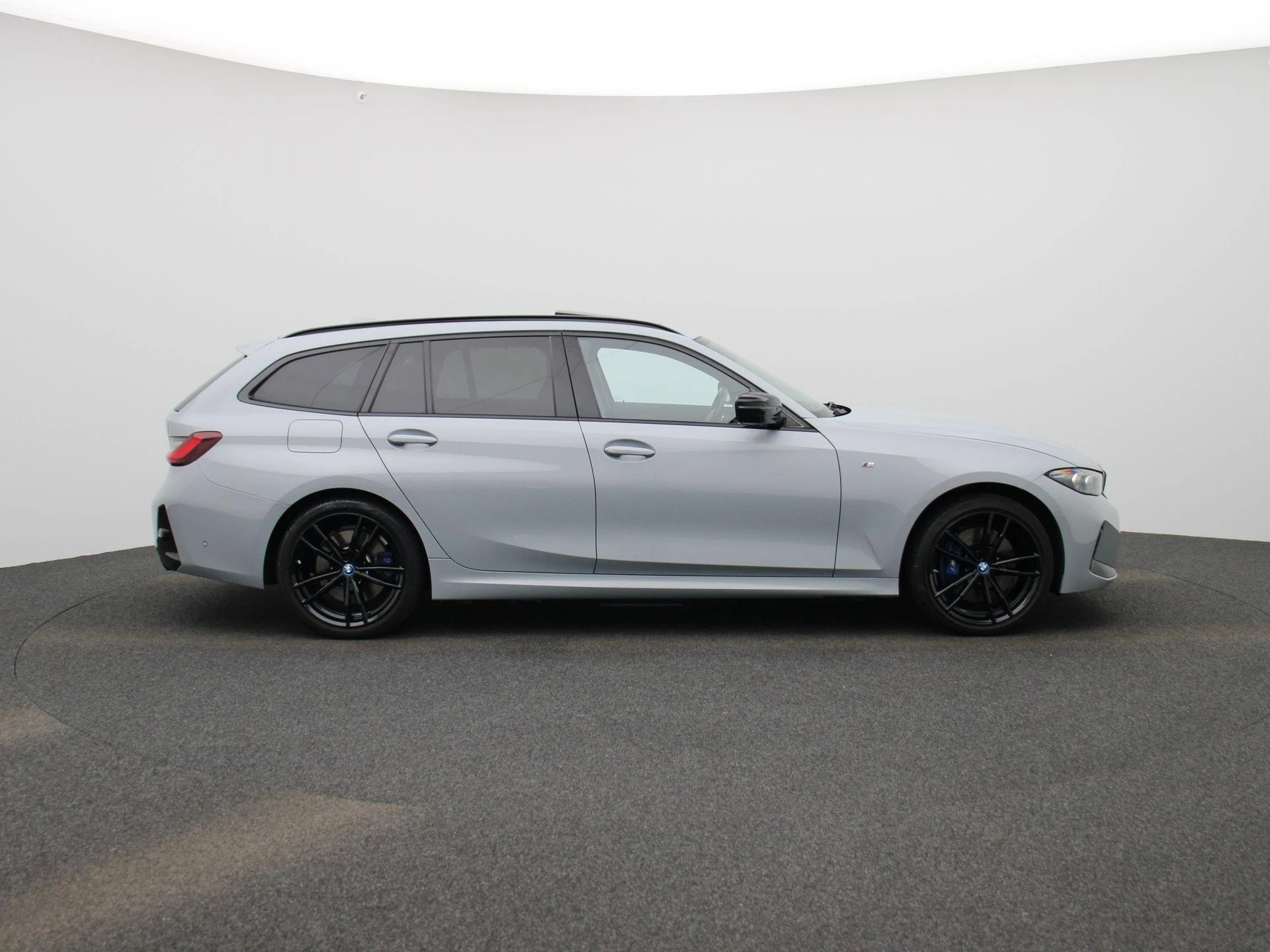 BMW-3 Serie-image-5
