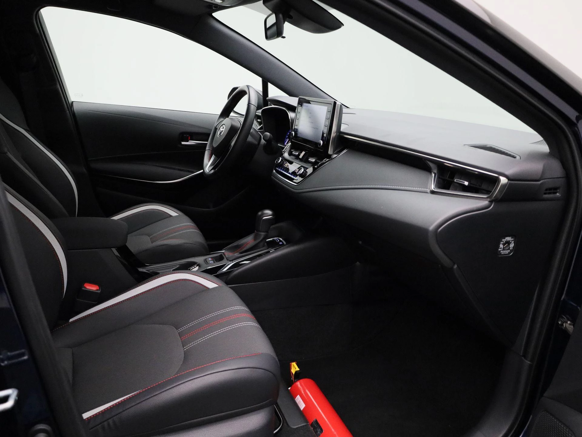 Toyota-Corolla Touring Sports-image-30