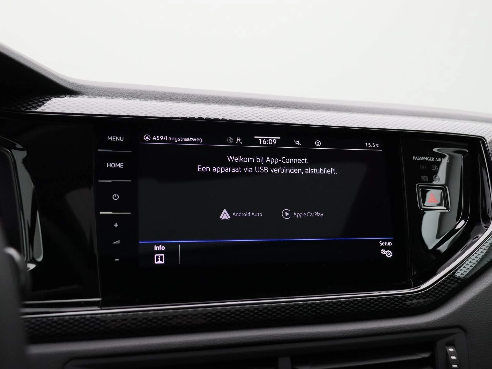 Volkswagen-Polo-image-28