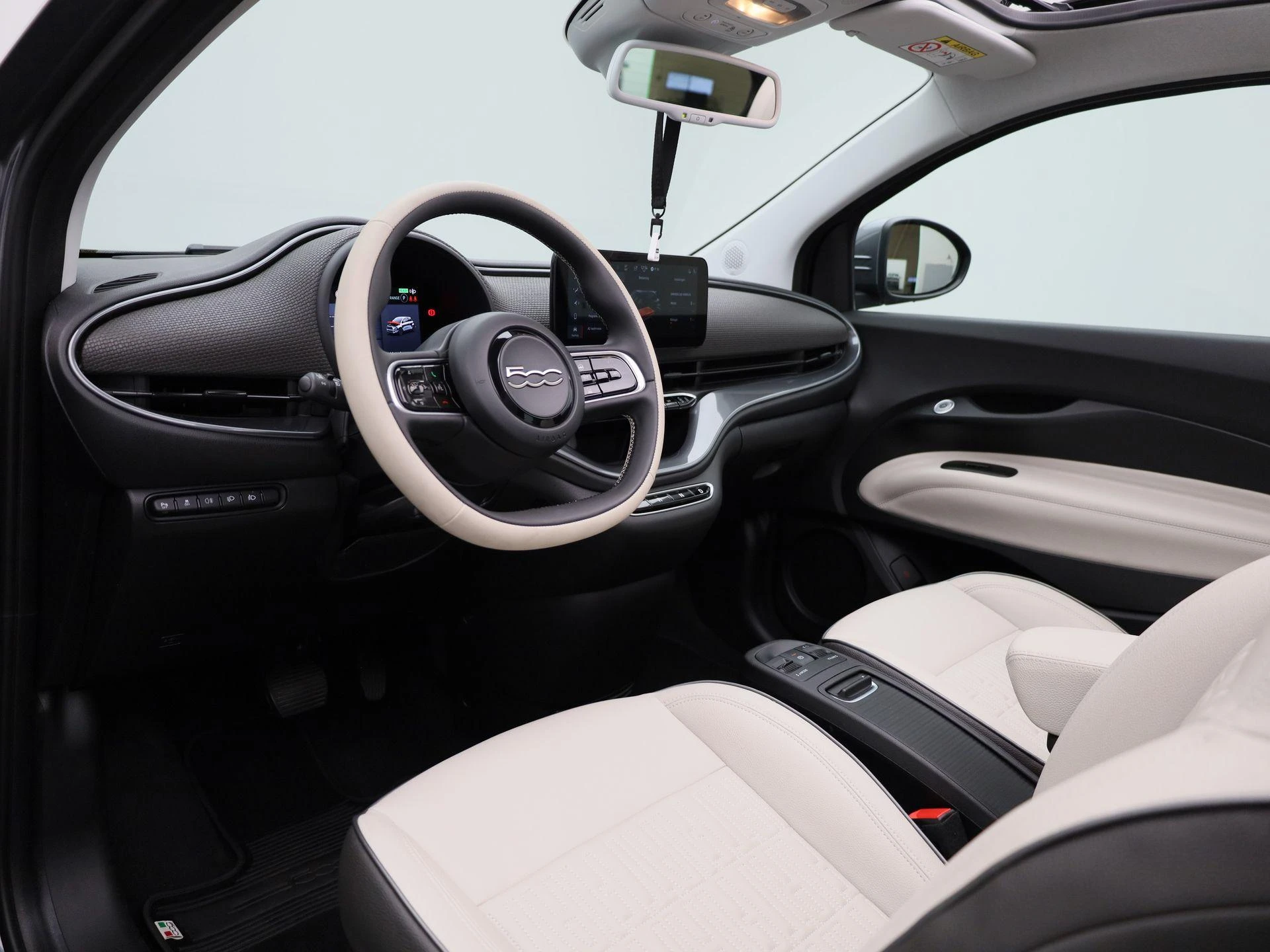 Fiat 500C 500e 42 kWh La Prima