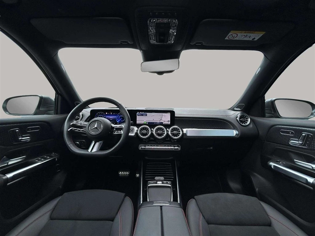 Mercedes-Benz-EQB-image-12