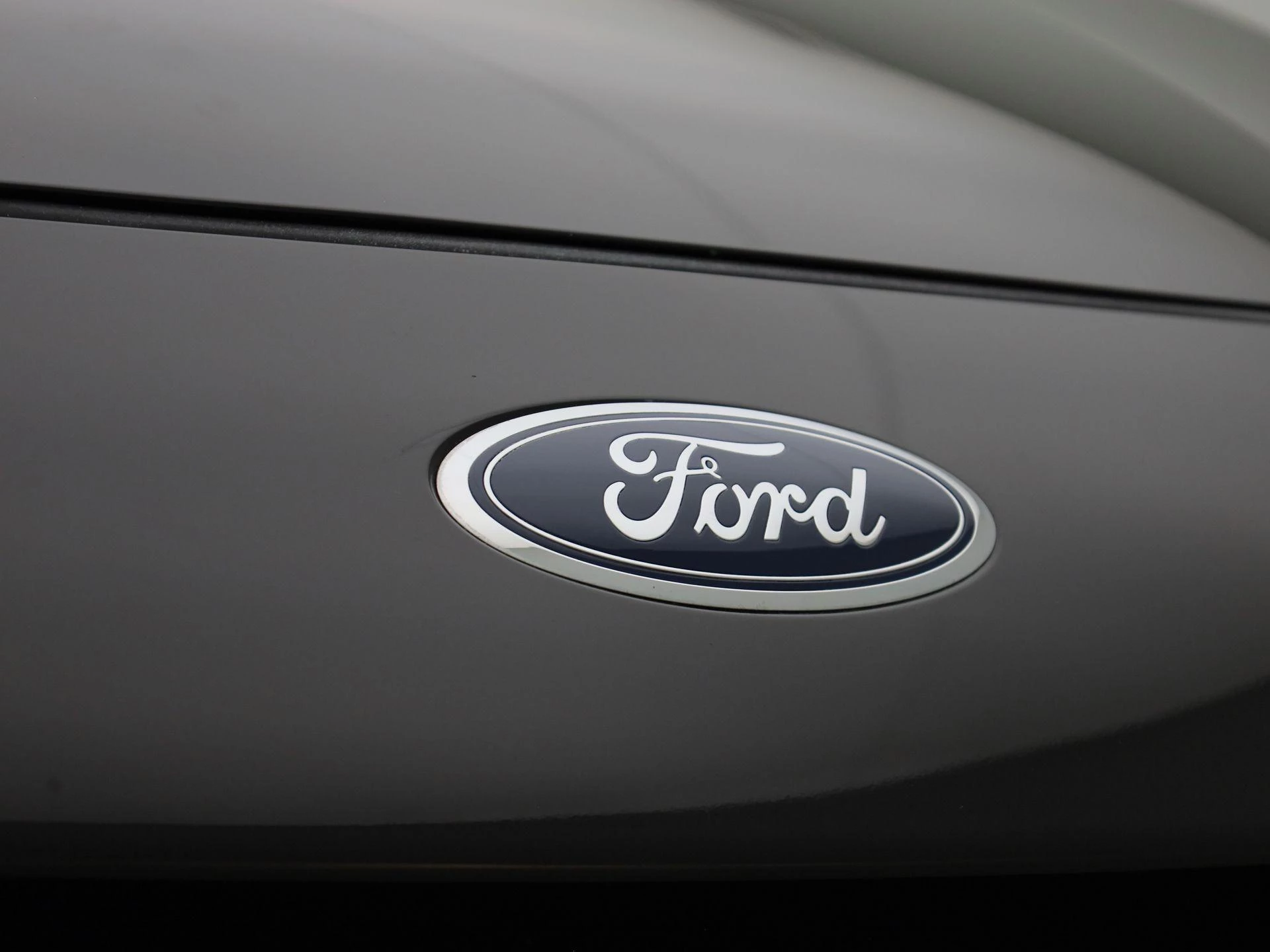 Ford Kuga 2.5i PHEV Aut. 165kW Titanium