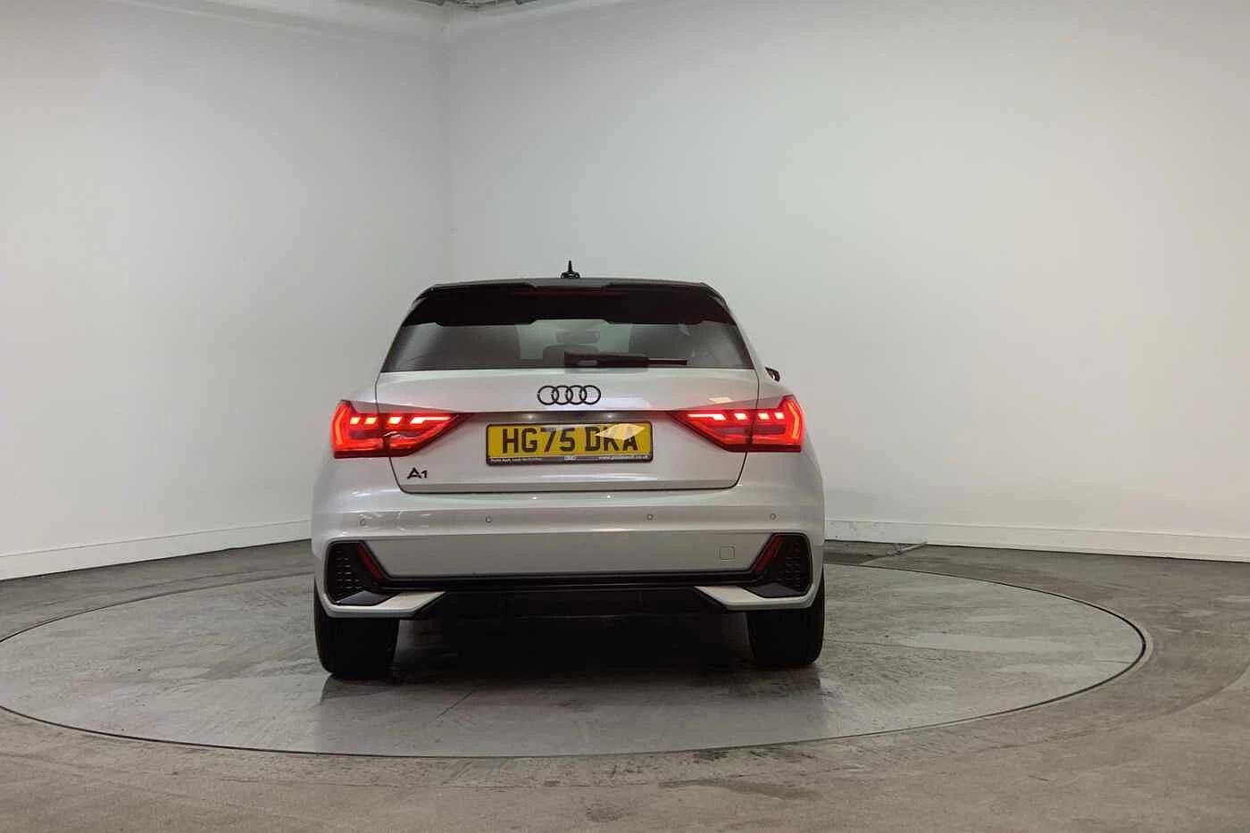 Audi-A1 Sportback-image-10