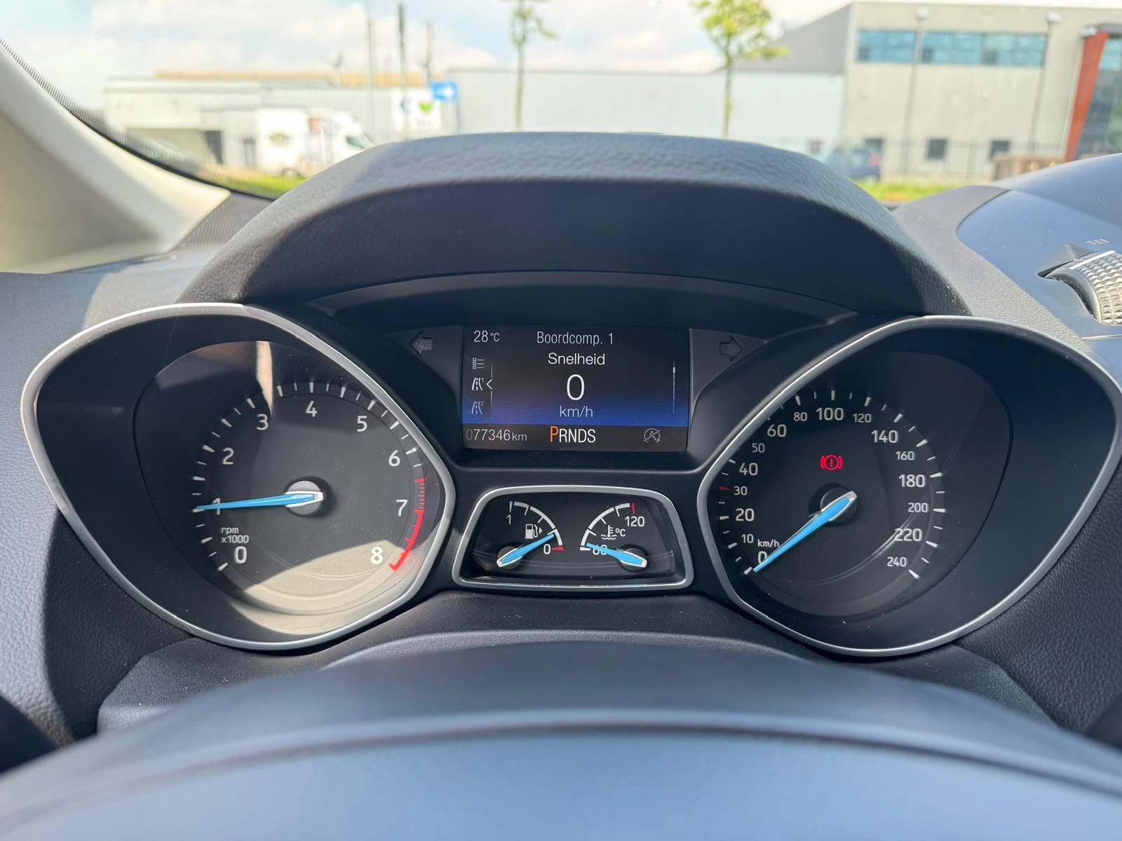 Ford-C-MAX-image-10