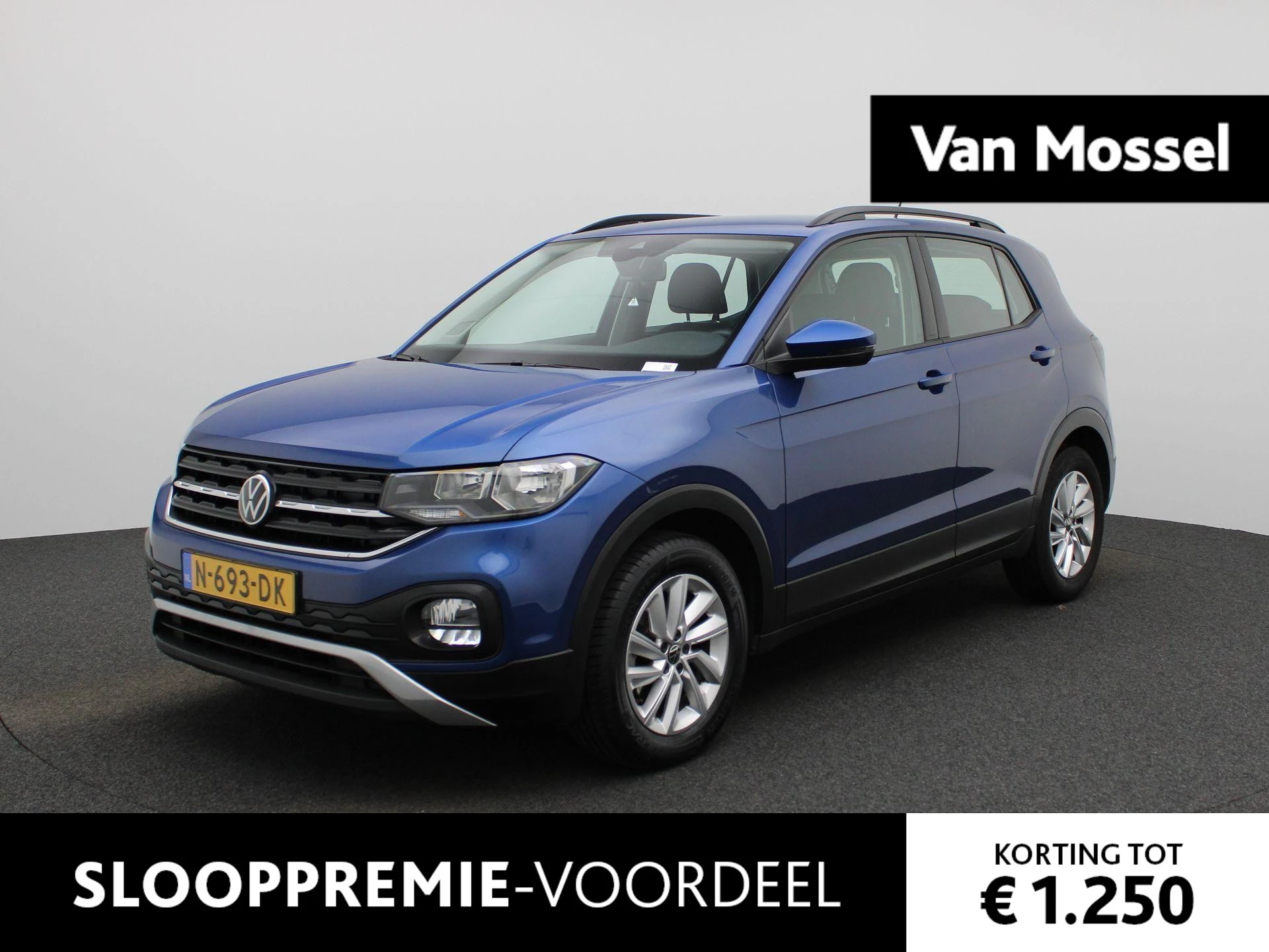 Volkswagen-T-Cross-image-0