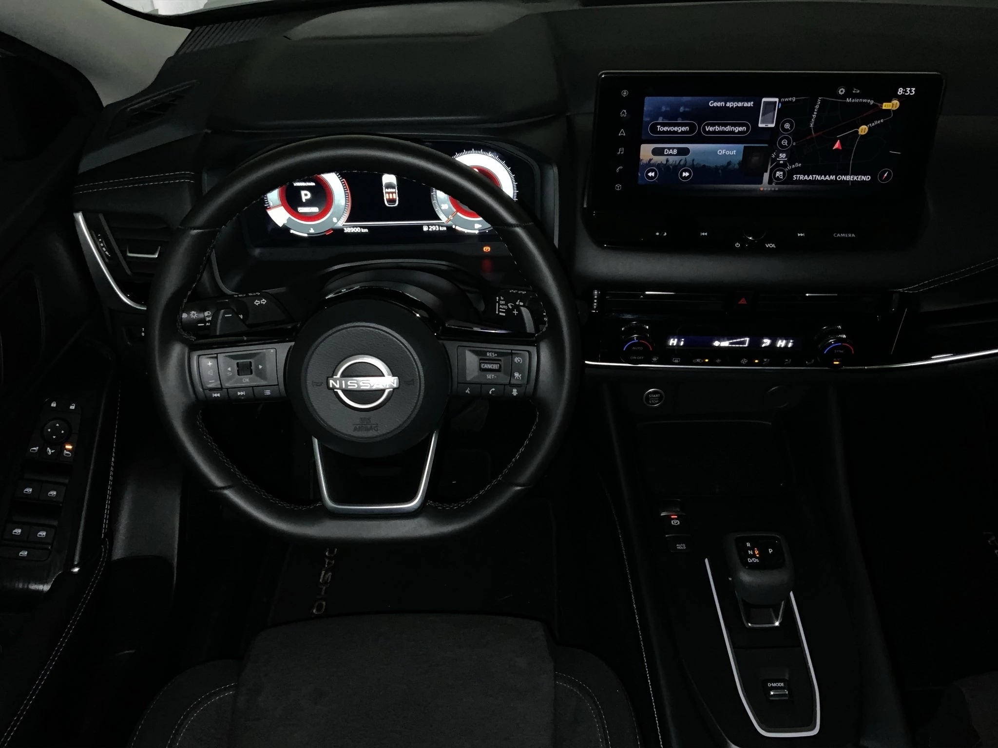 Nissan-QASHQAI-image-11