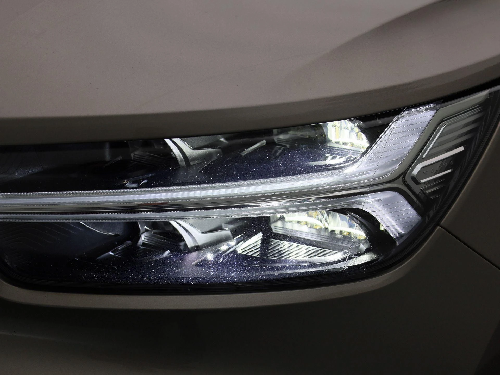 Volvo-XC40-image-13