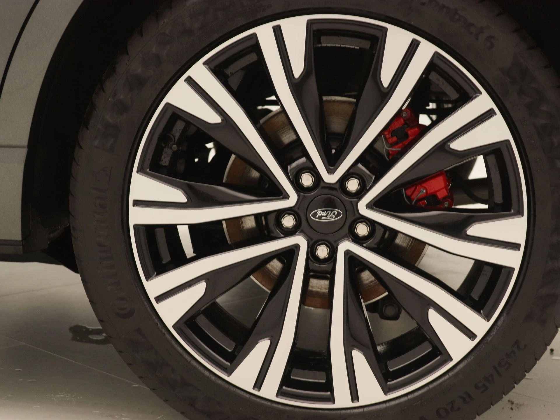 Ford-Kuga-image-17