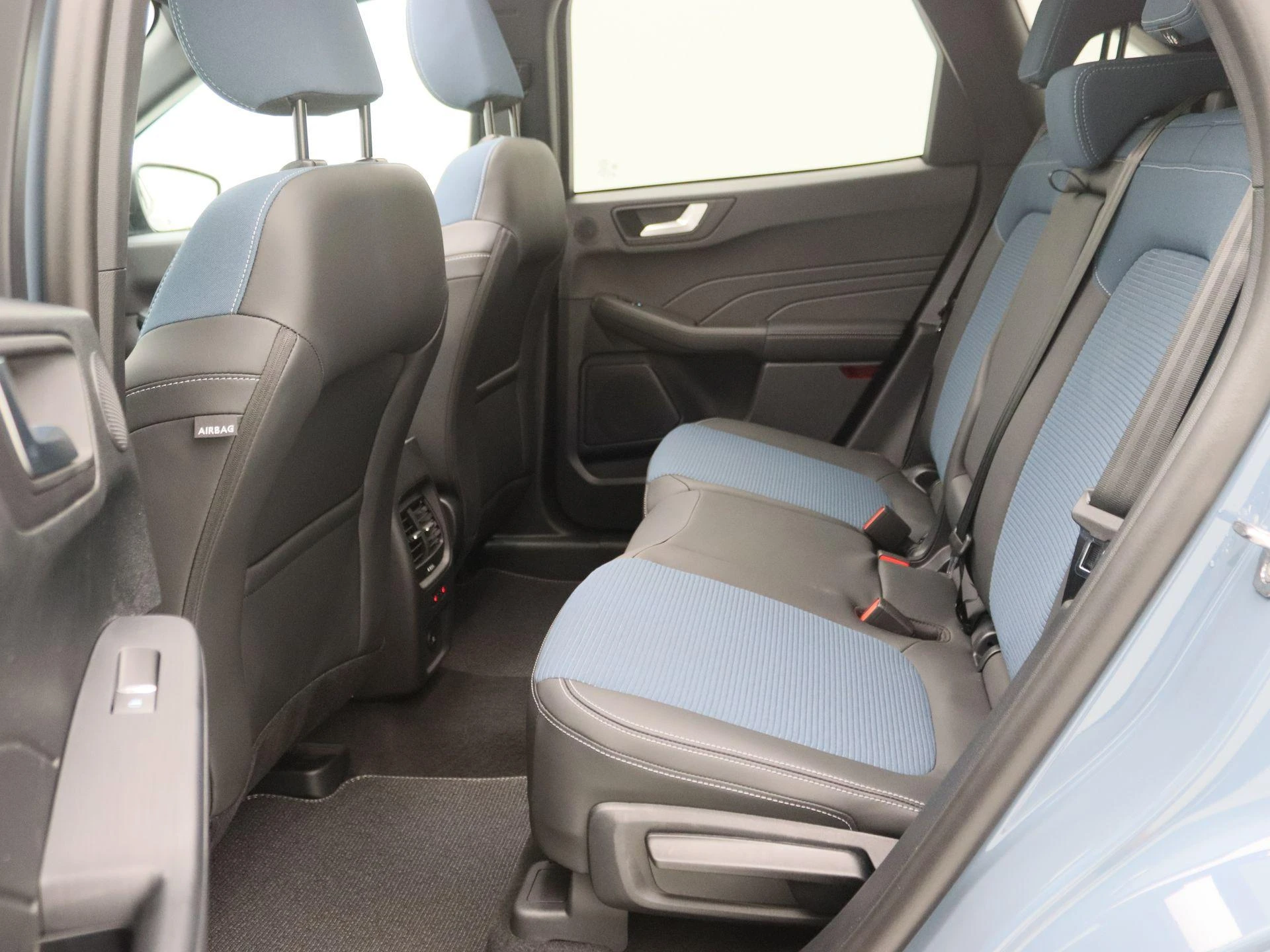 Ford-Kuga-image-13