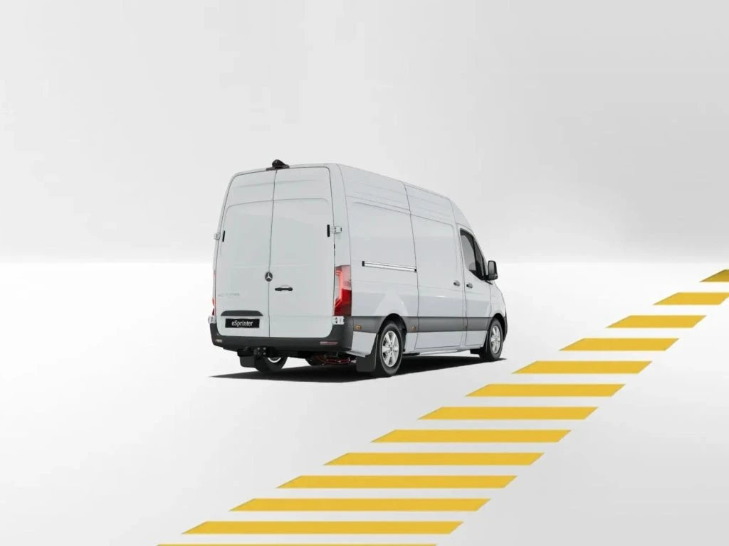 Mercedes-Benz-eSprinter-image-6