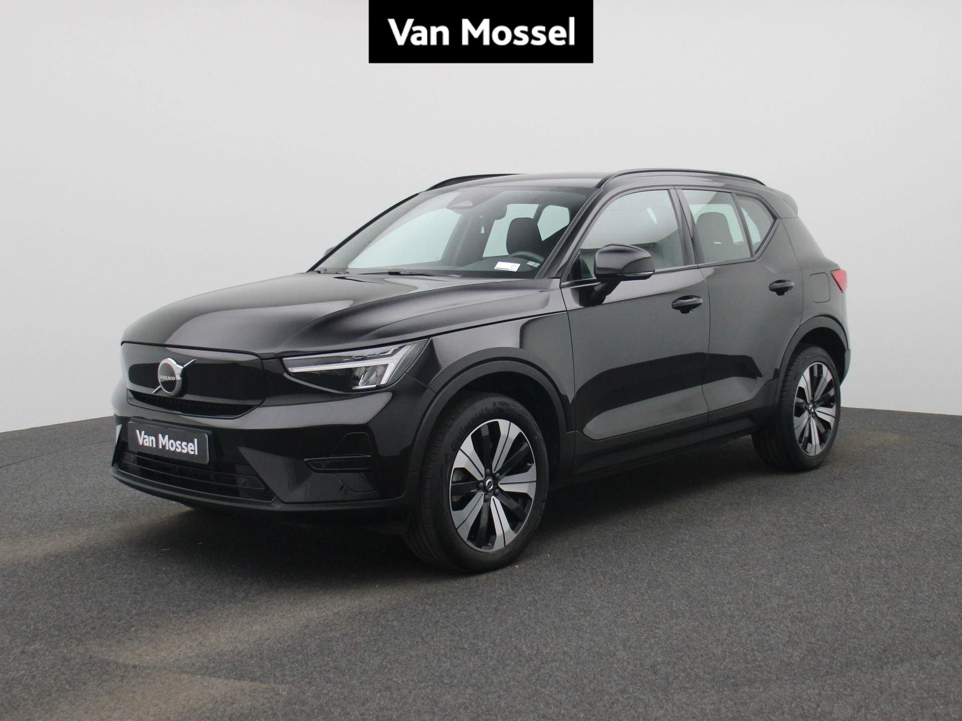 Volvo-XC40-image-0