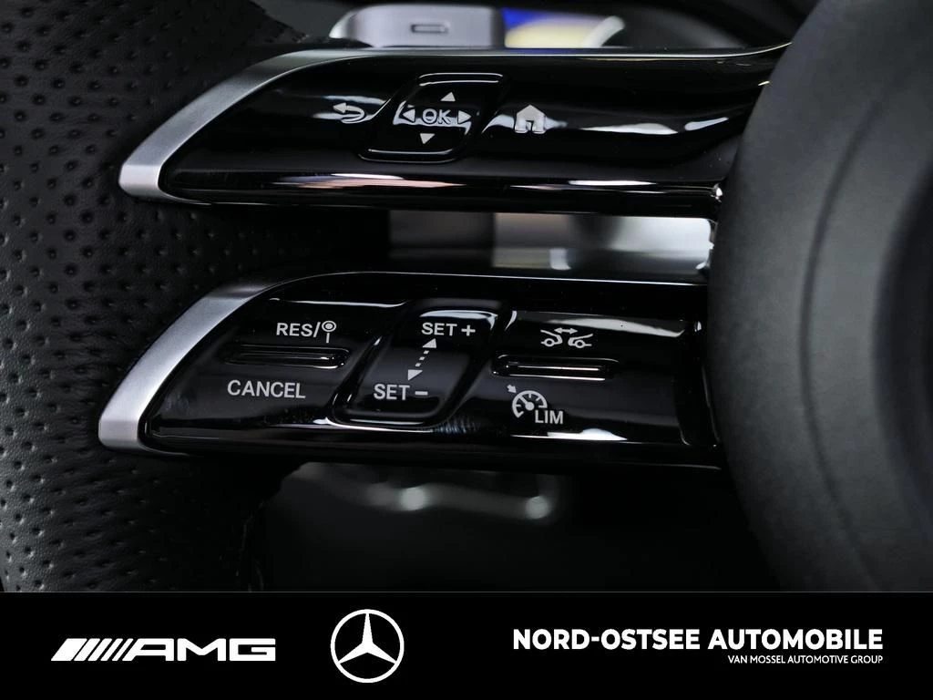 Mercedes-Benz GLB 200 AMG NIGHT PANO SOUND 360° DISTRONIC AMG Line