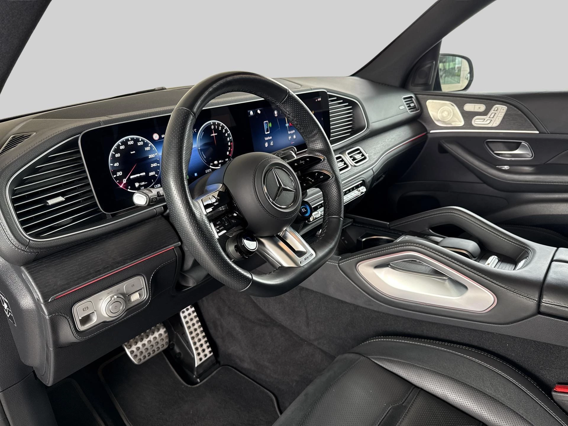 Mercedes-Benz GLE 53 AMG HYBRID + 30 gr+ PANO DAK + TREKHAAK + NAPPA + BURMESTER +