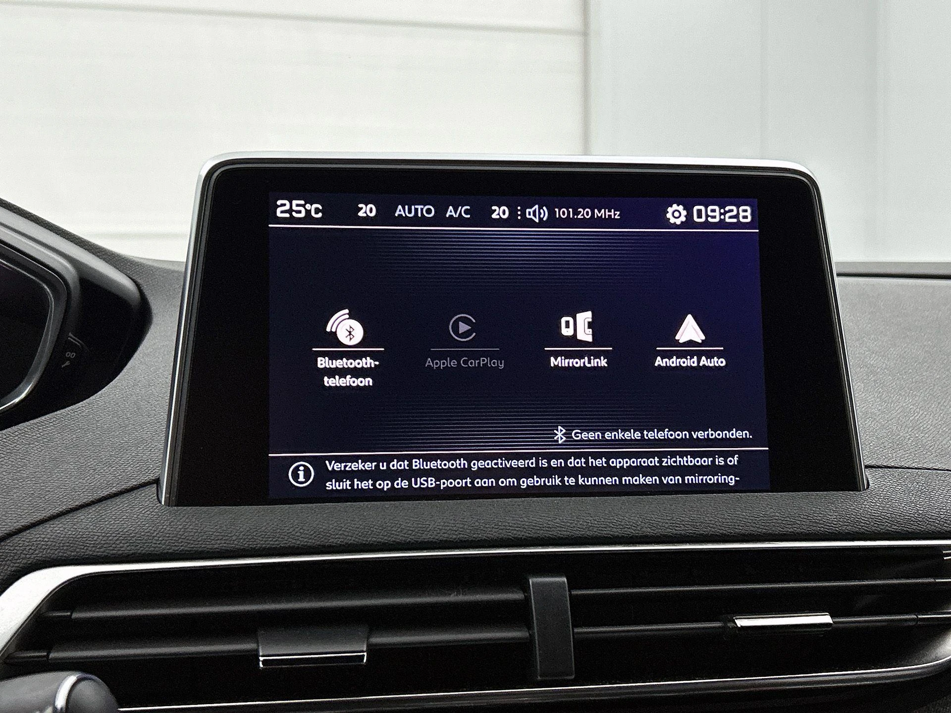 Peugeot-3008-image-9