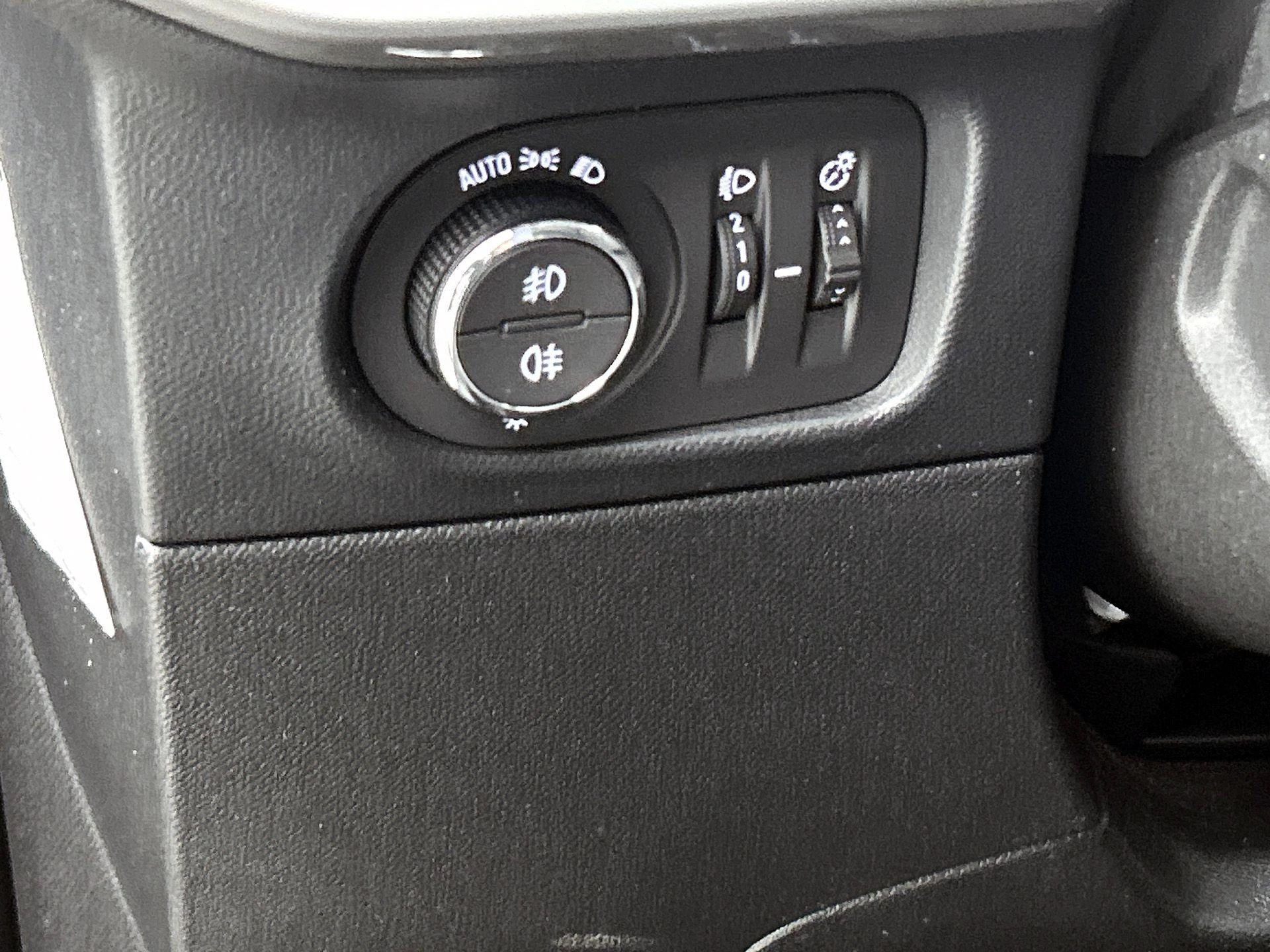 Opel-Mokka-e-image-15