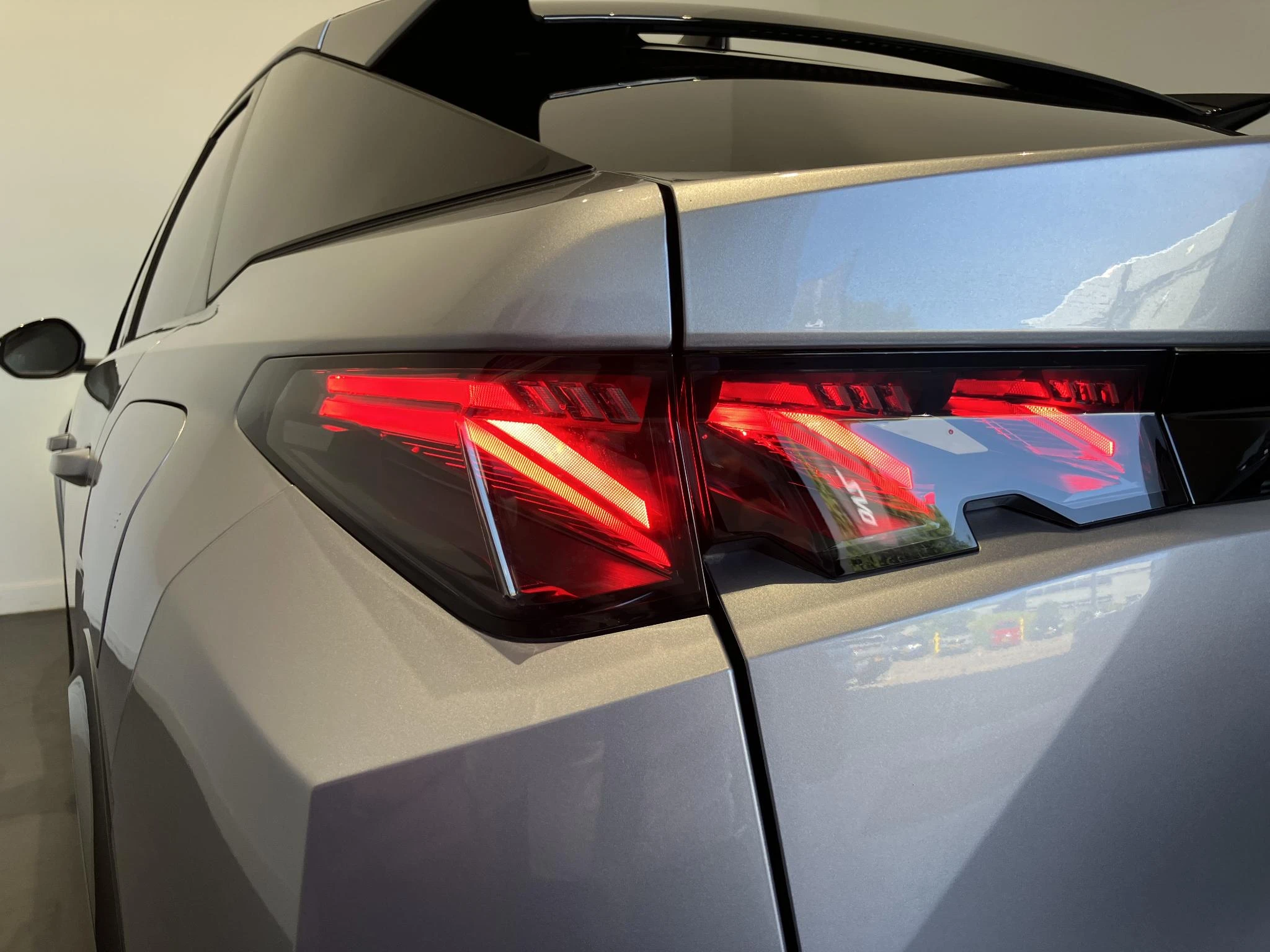 Peugeot-e-3008-image-10