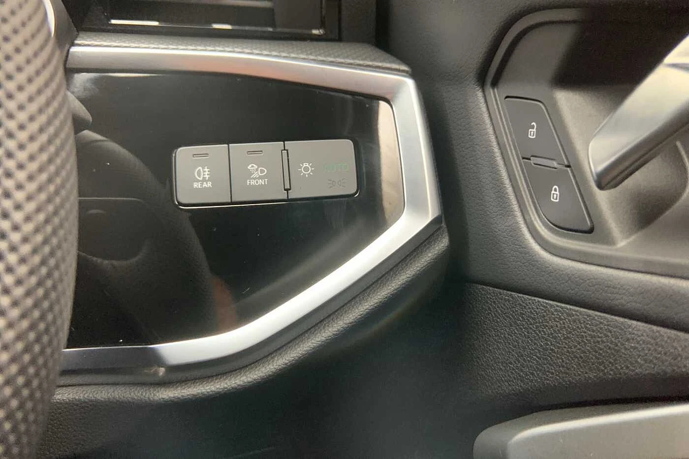 Audi-Q3-image-24