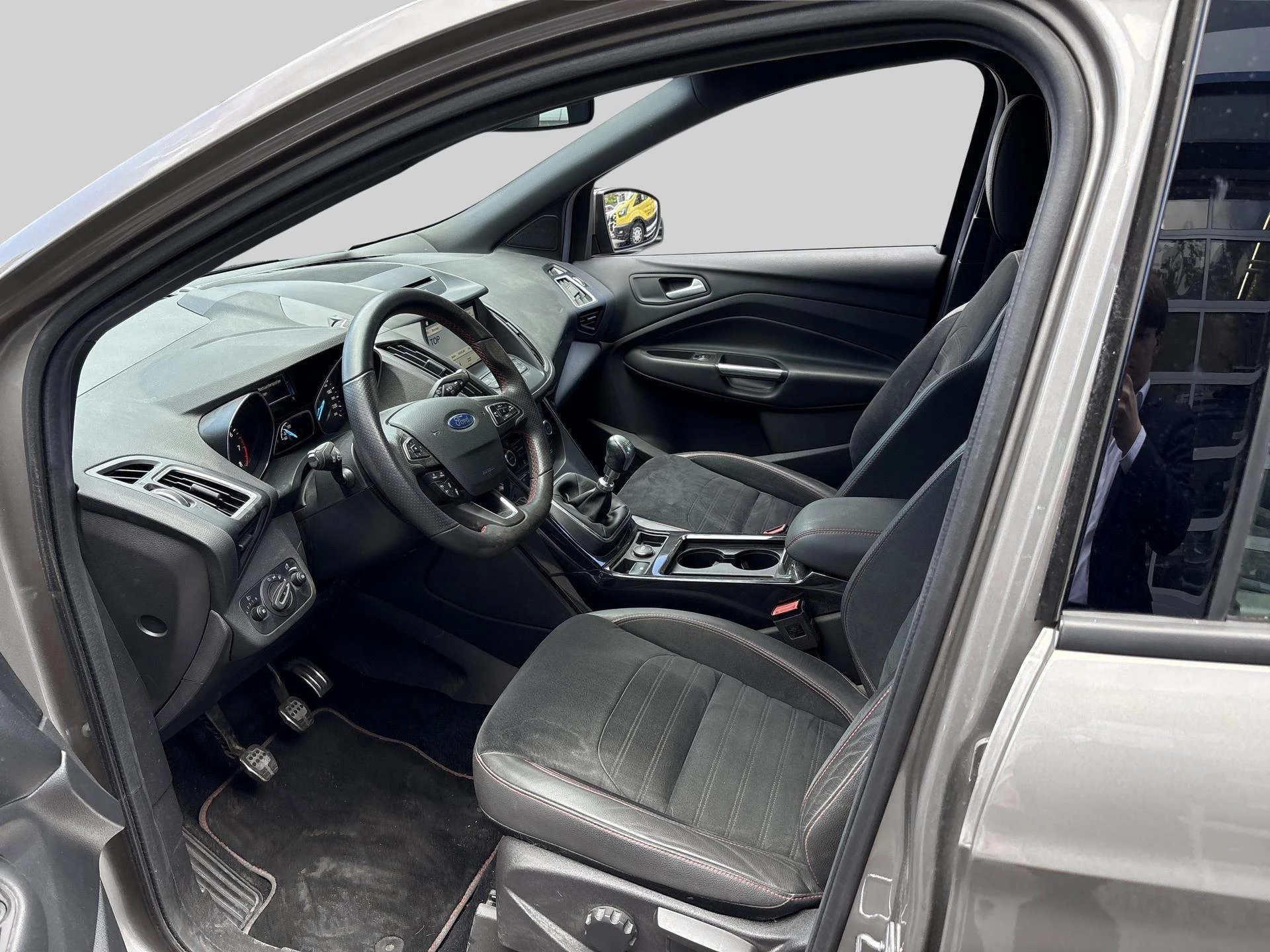 Ford Kuga ST Line - Winterpack - Navi