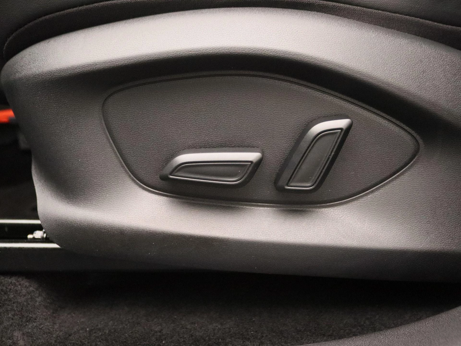 MG-ZS-image-11