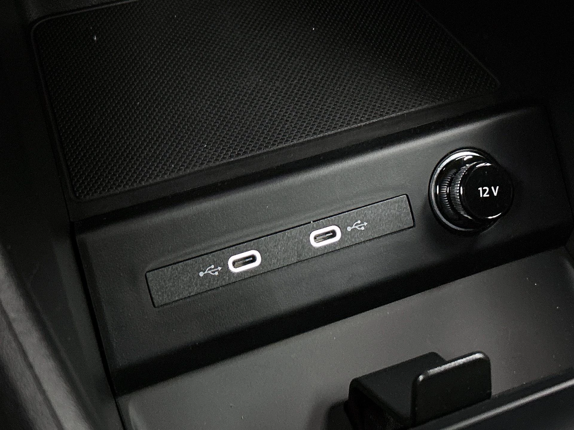 Audi-Q4 e-tron-image-29
