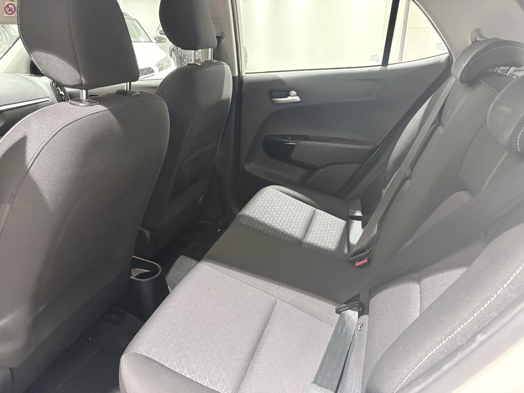 Kia-Picanto-image-7