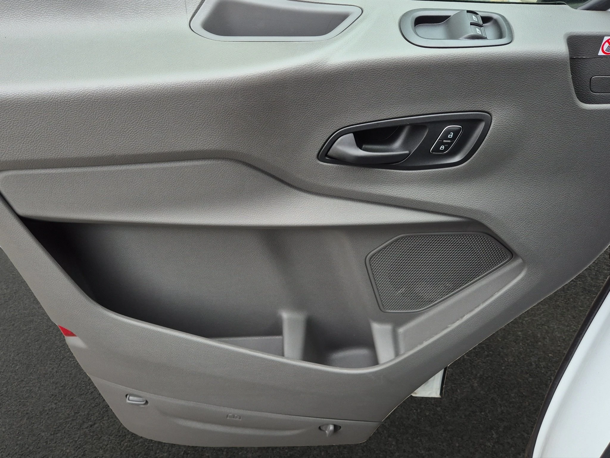 Ford-Transit-image-15