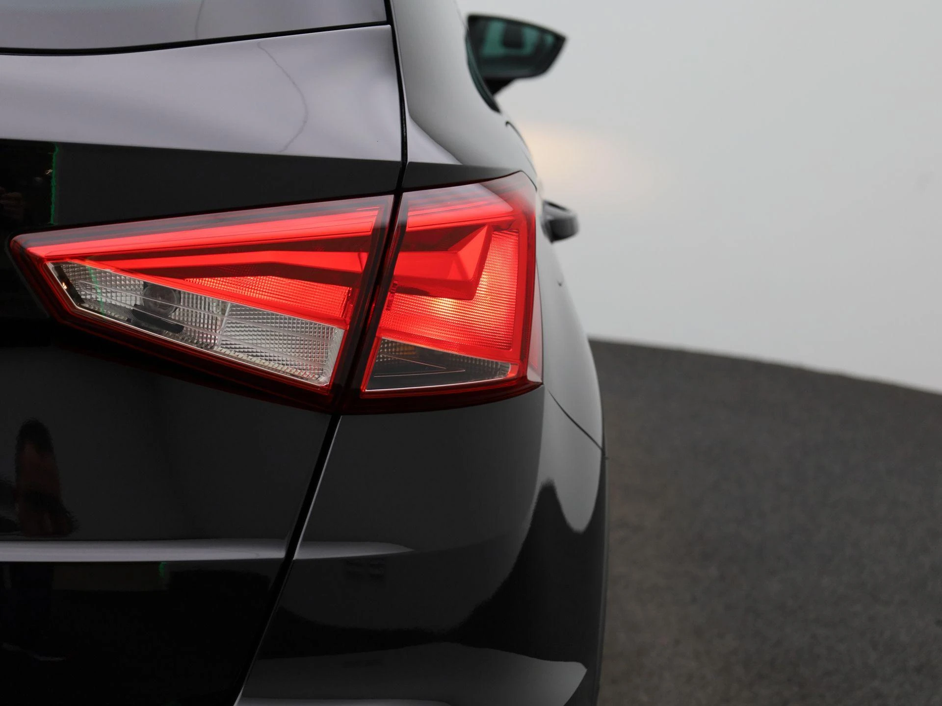 SEAT-Arona-image-36