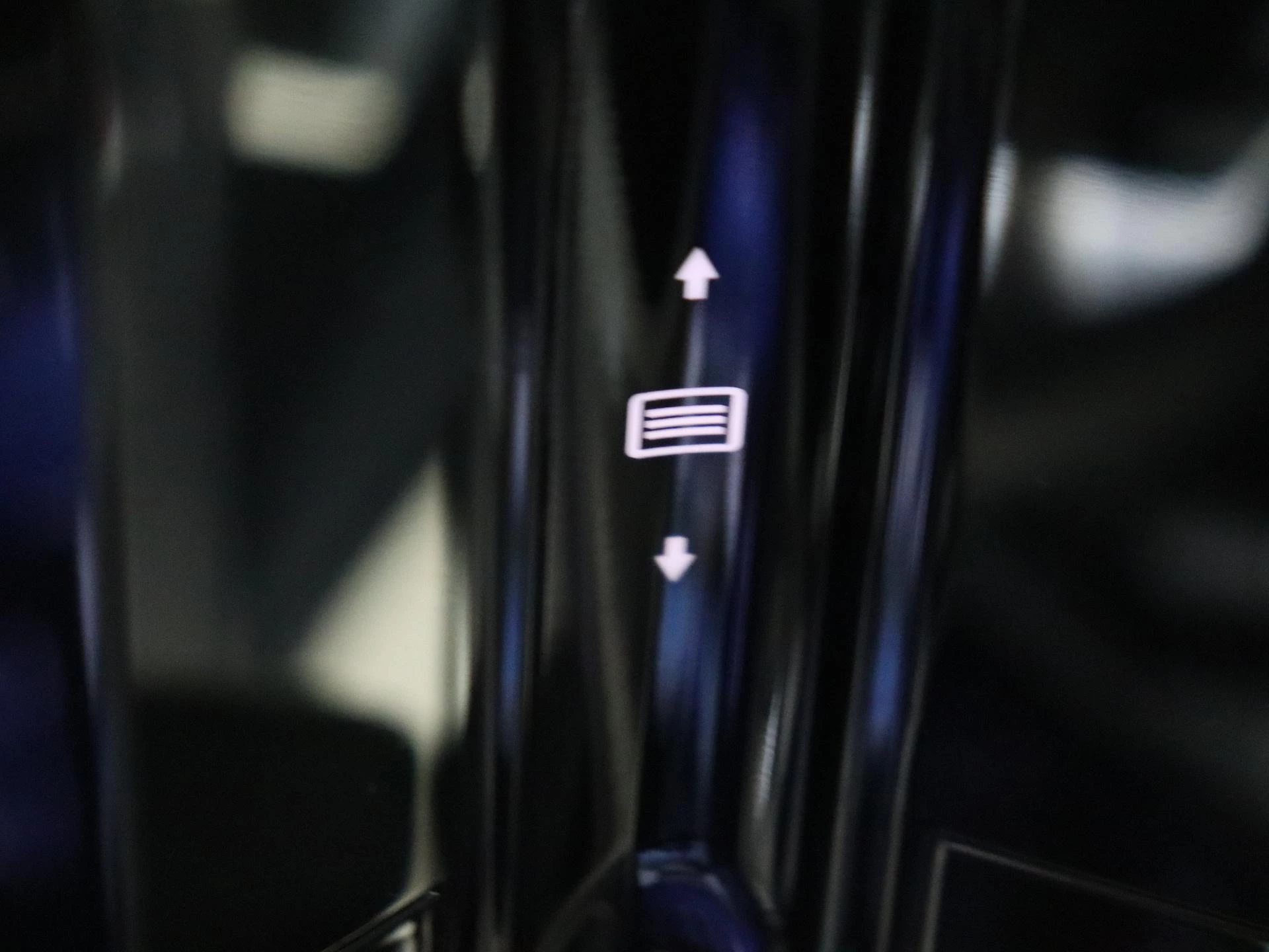 Mercedes-Benz-CLE-image-21