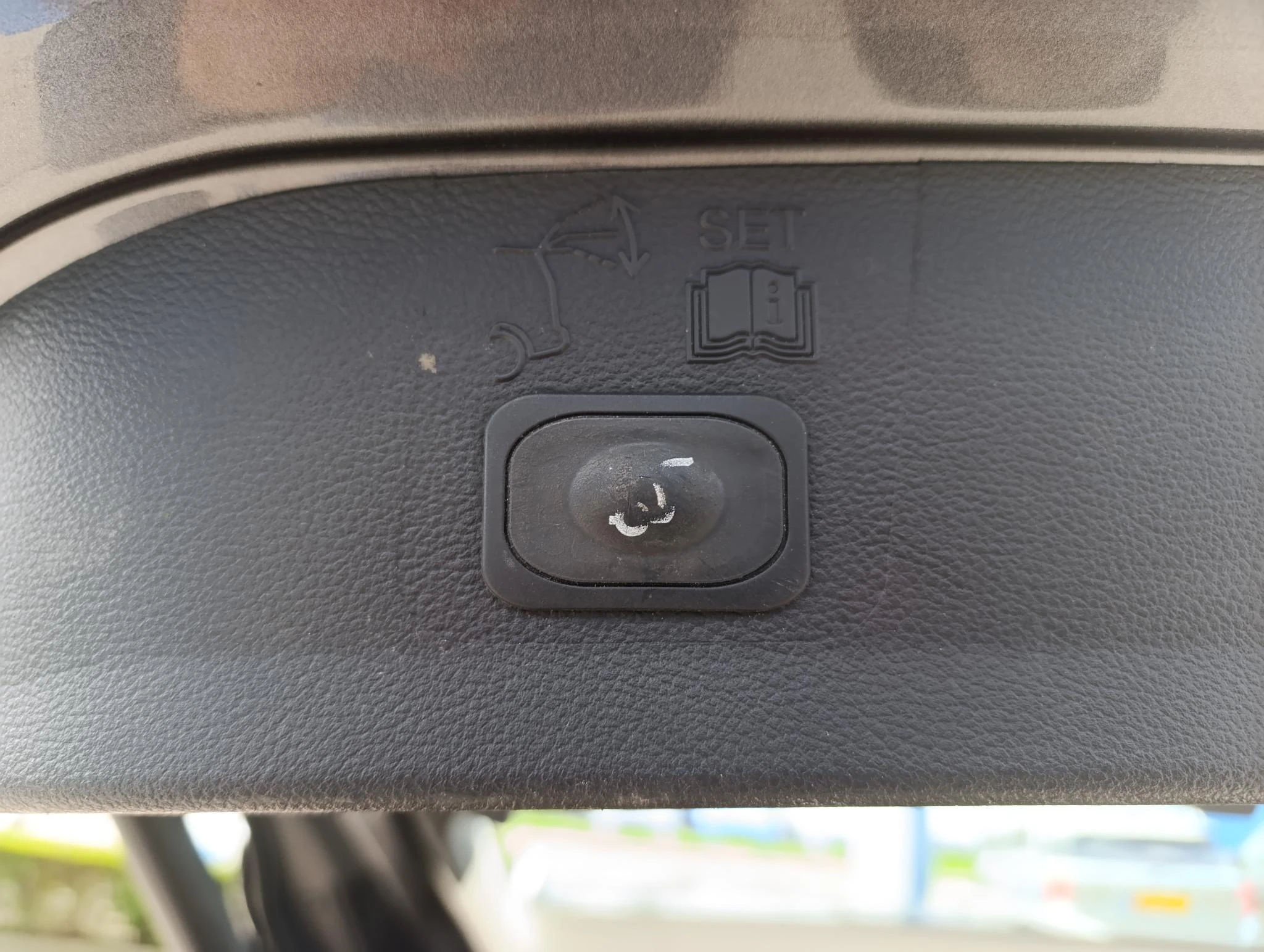 Ford-Kuga-image-7