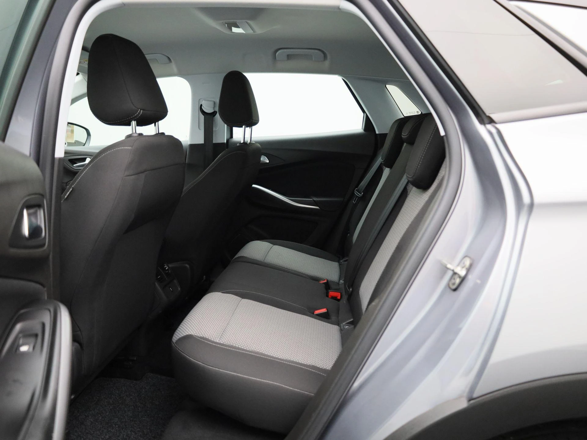 Opel-Grandland X-image-9