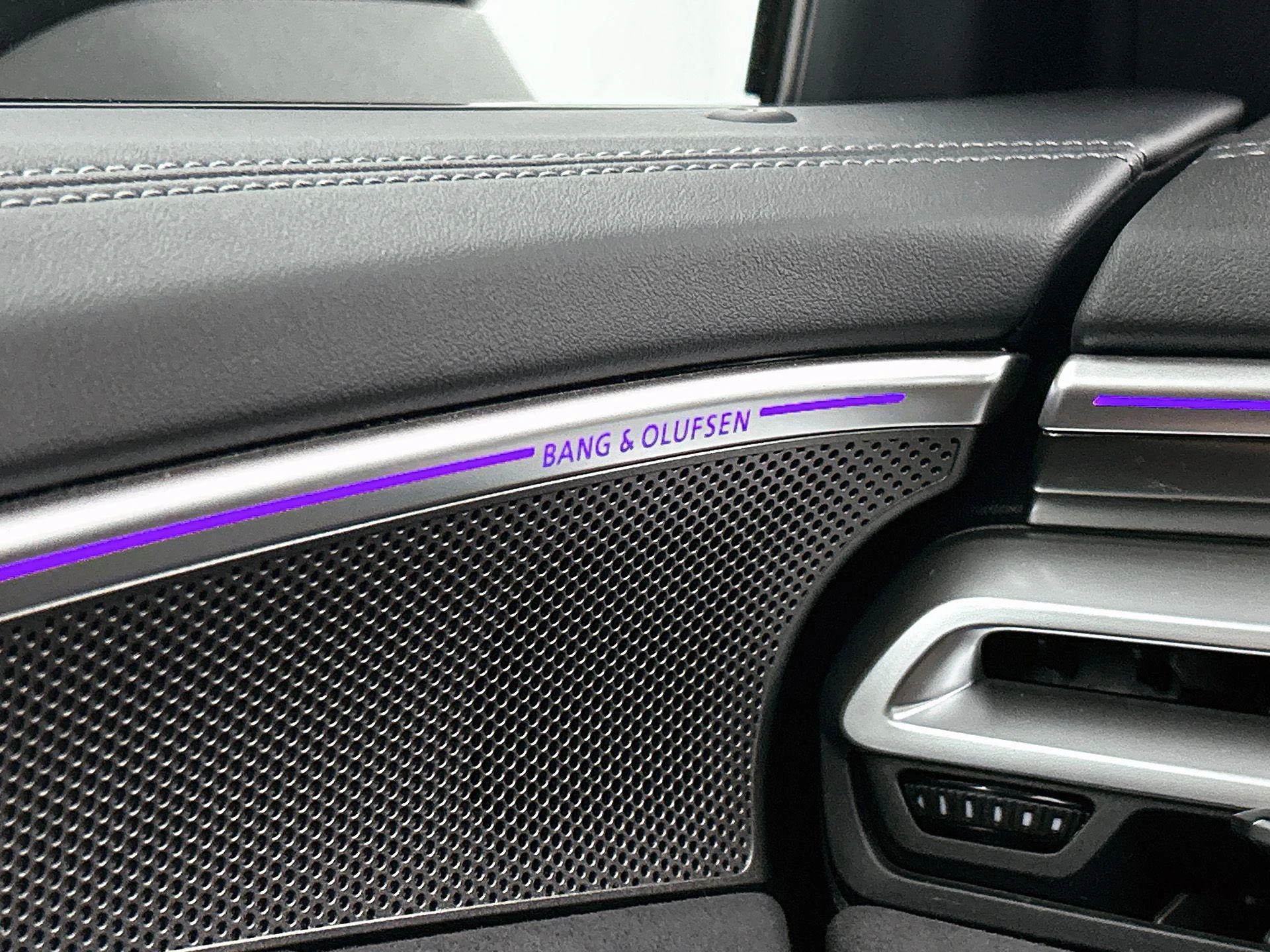 Audi A5 Avant 2.0 e-hybrid quattro S edition