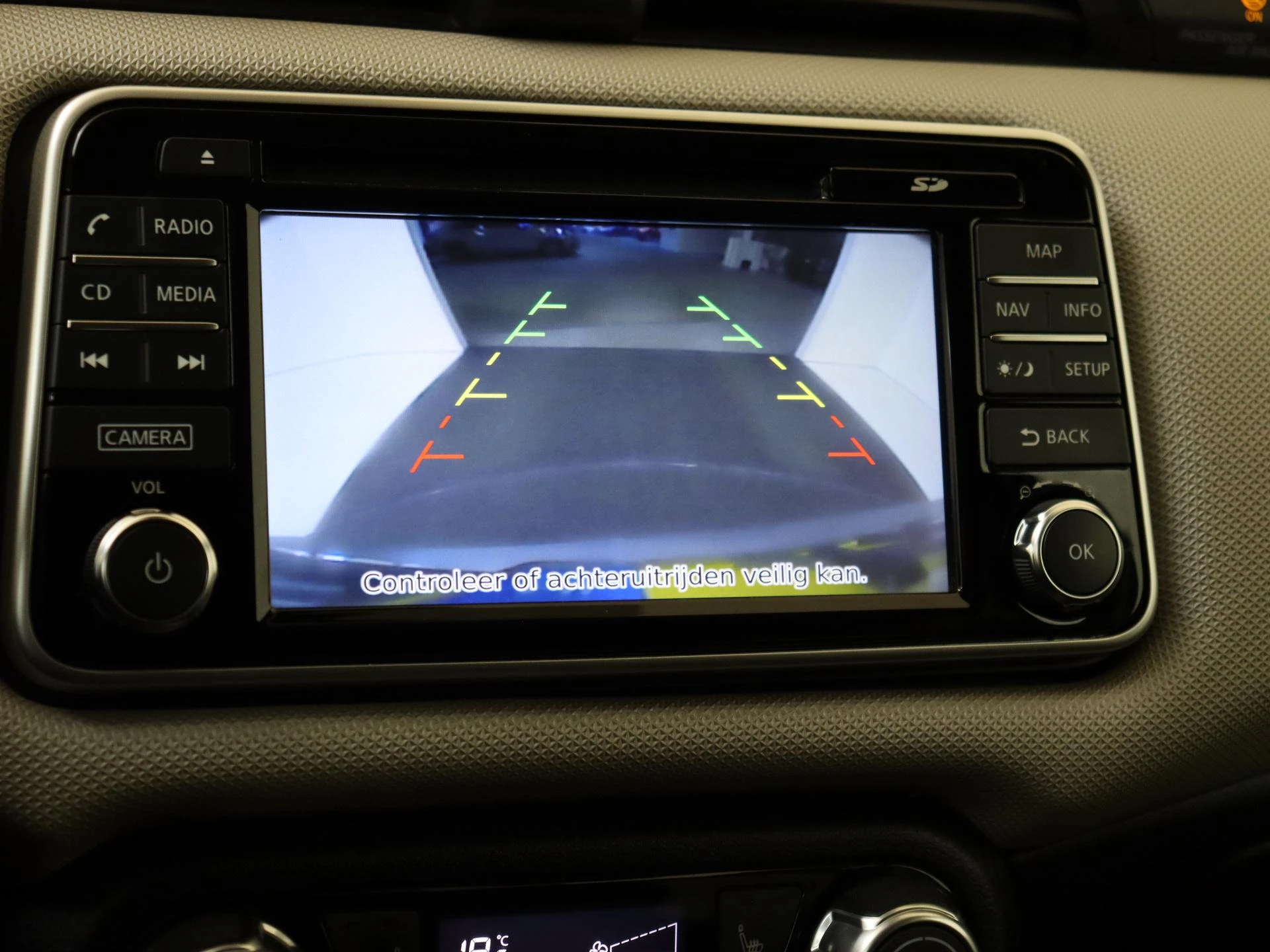 Nissan-Micra-image-18