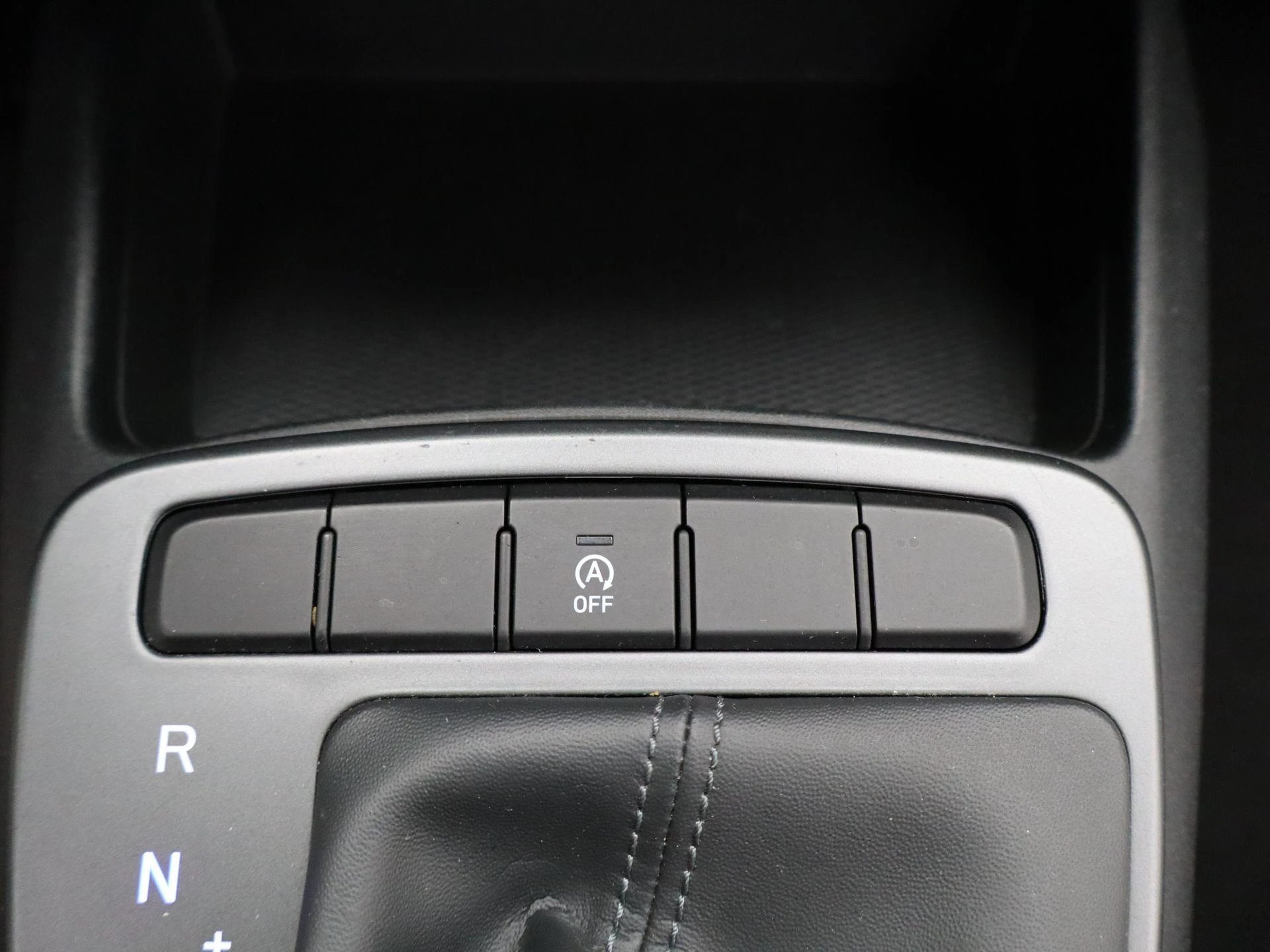 Hyundai-i10-image-30