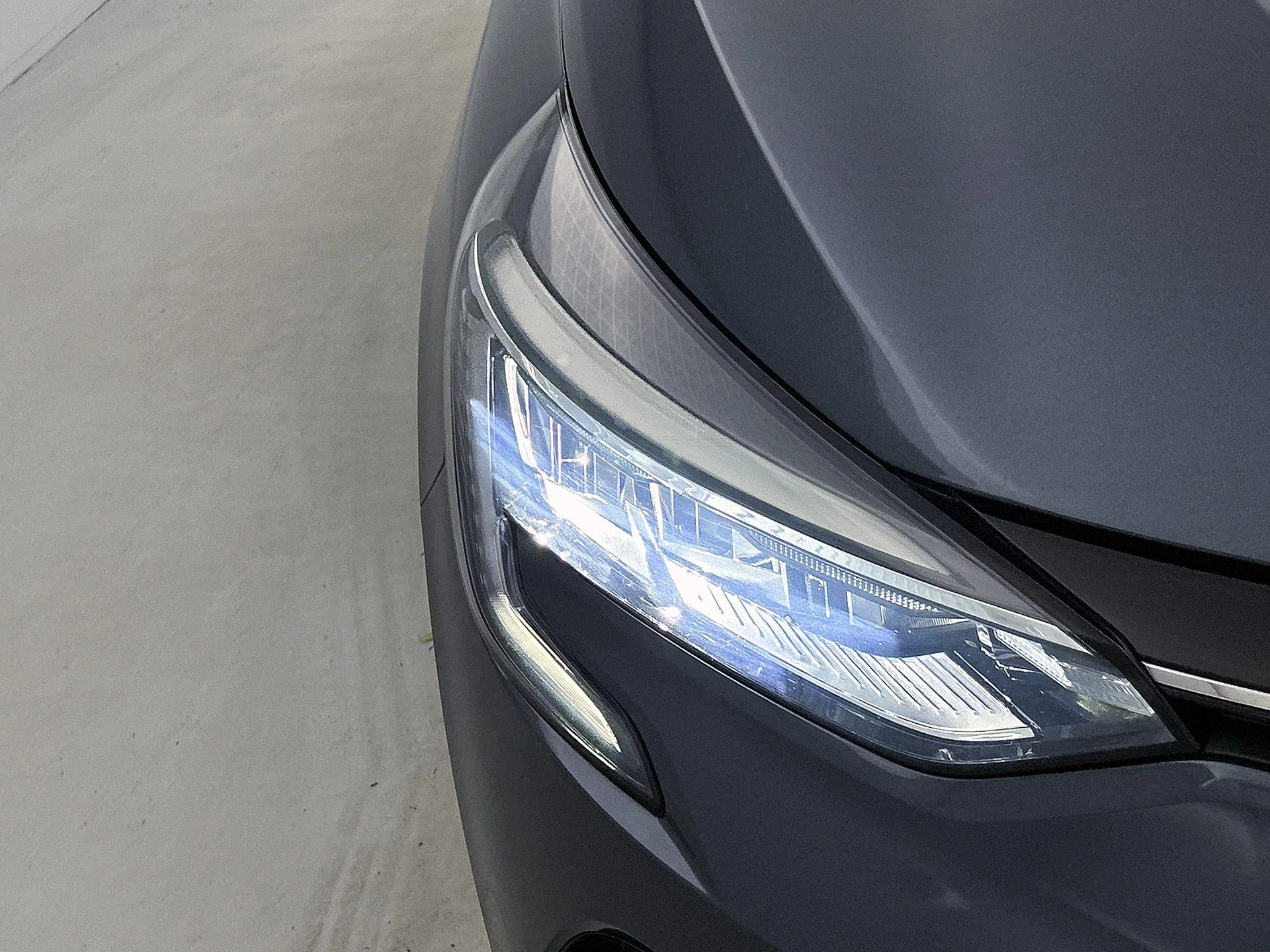 Renault-Clio-image-13