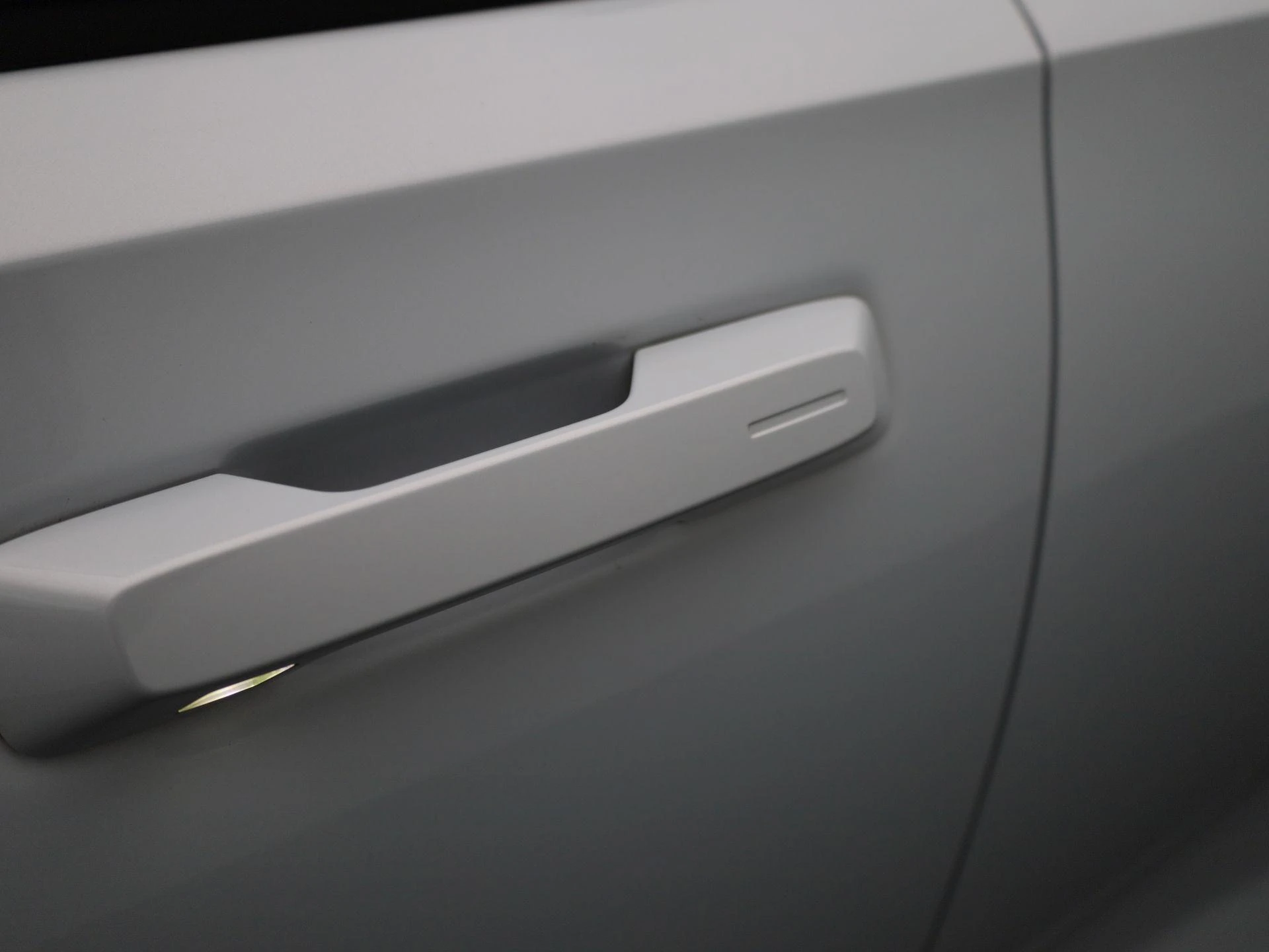 Polestar-2-image-18
