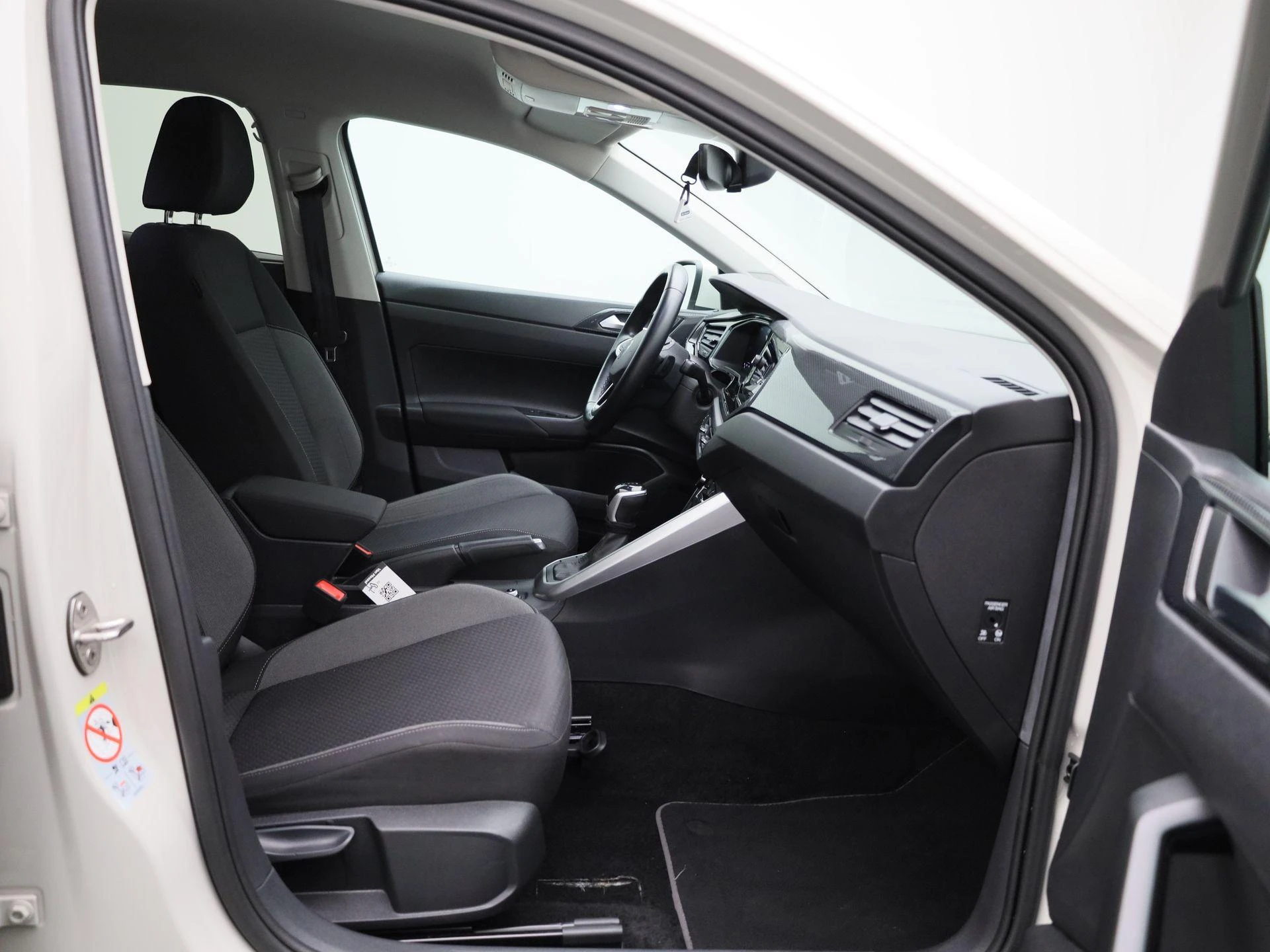 Volkswagen-Taigo-image-30