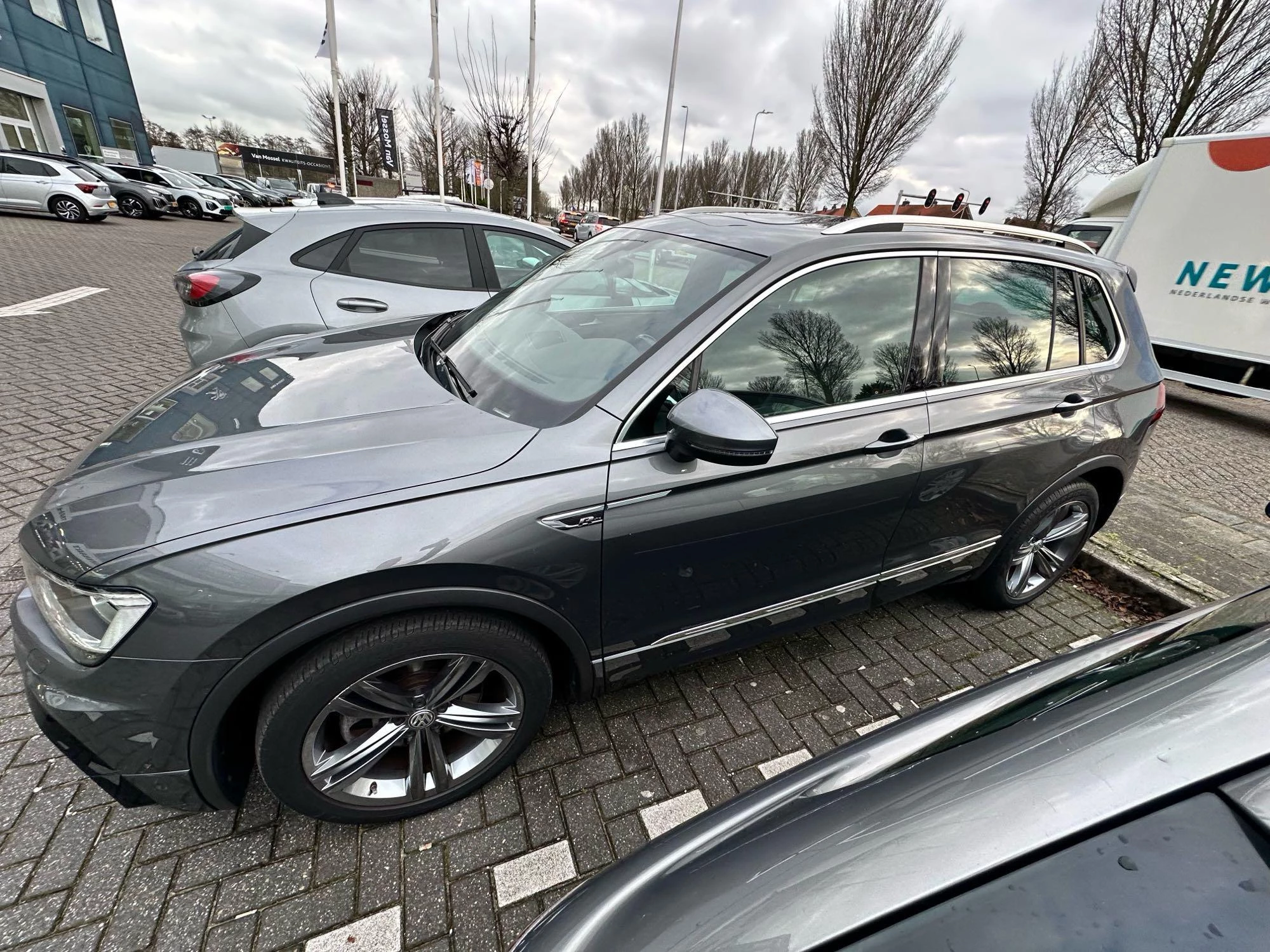 Volkswagen Tiguan 2.0 TSI 4Motion R-Line
