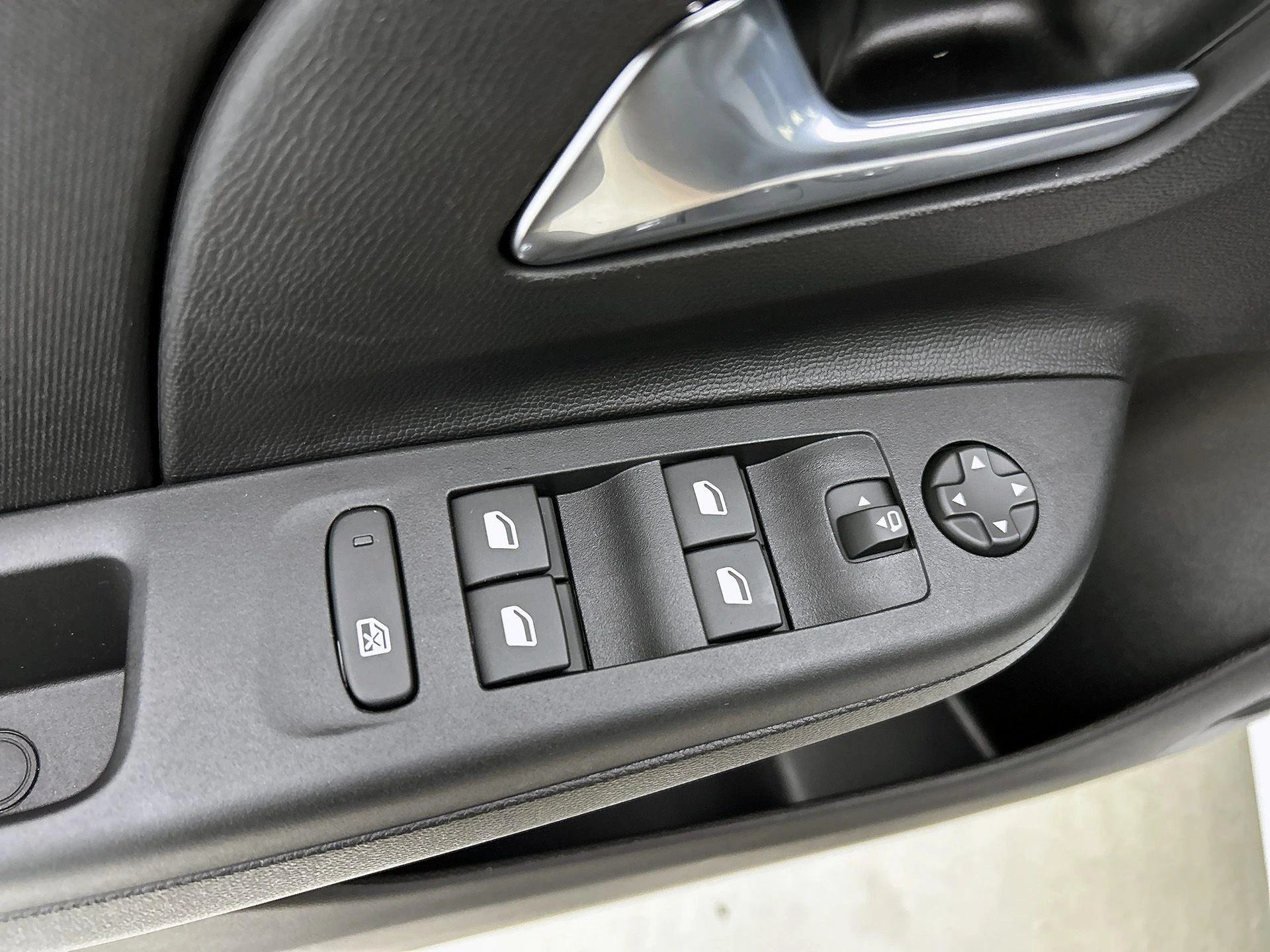 Opel Corsa-e Electric Long Range Business Edition 51 kWh