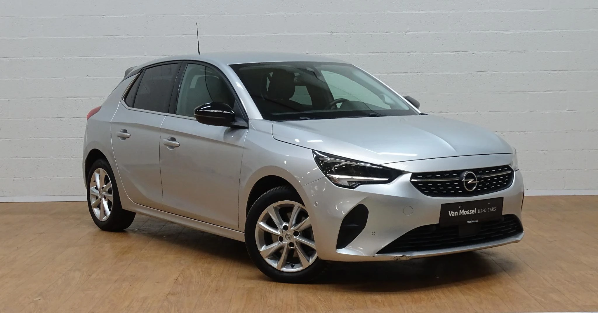 Opel-Corsa-image-2