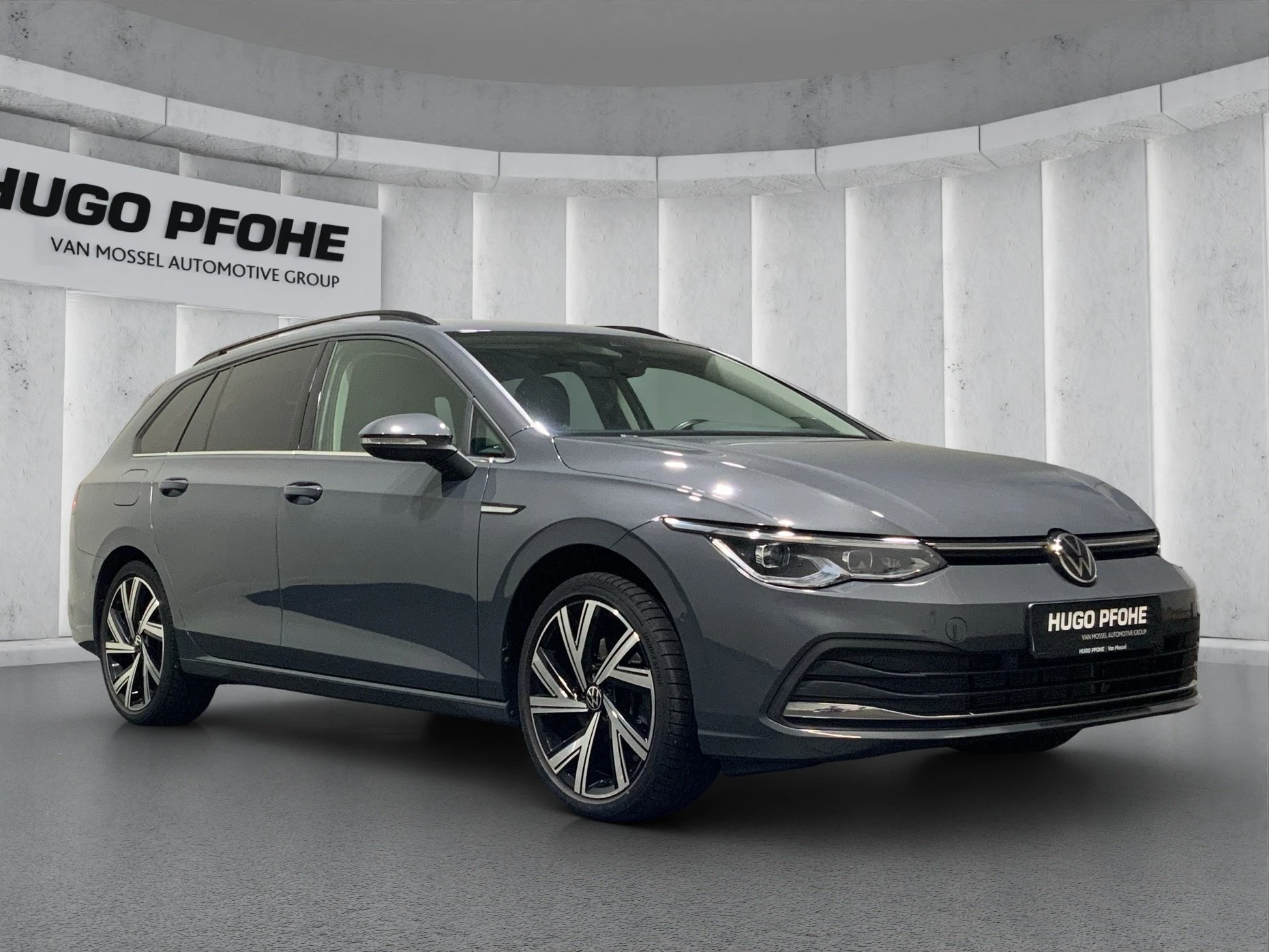 Volkswagen-Golf-image-6