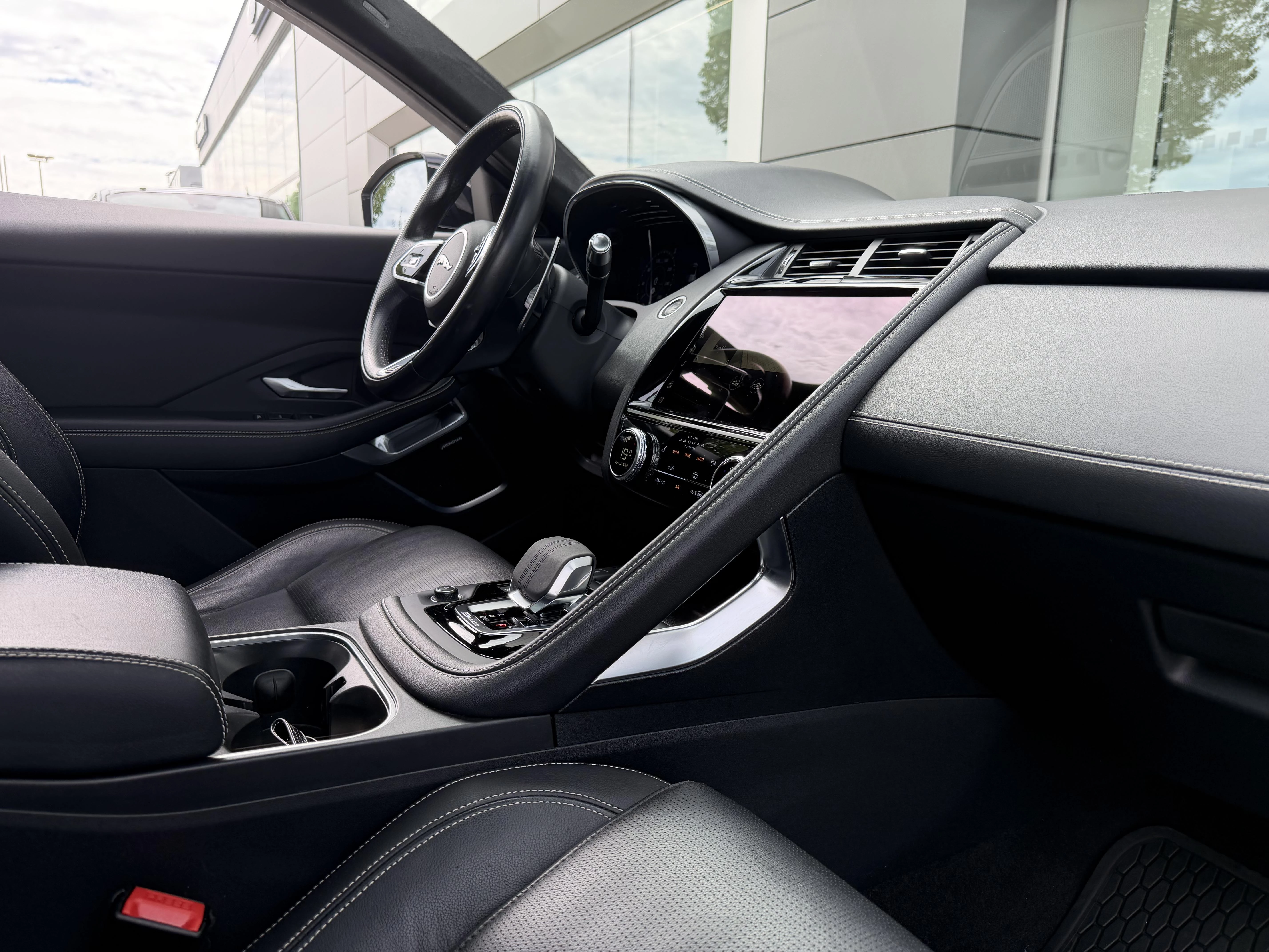 Jaguar E-PACE D165 R-Dynamic S