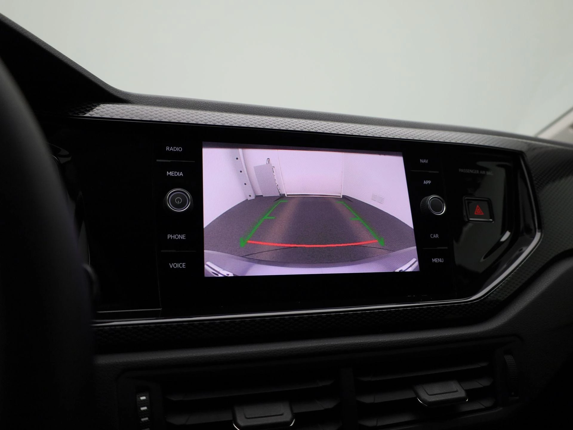 Volkswagen-Polo-image-14