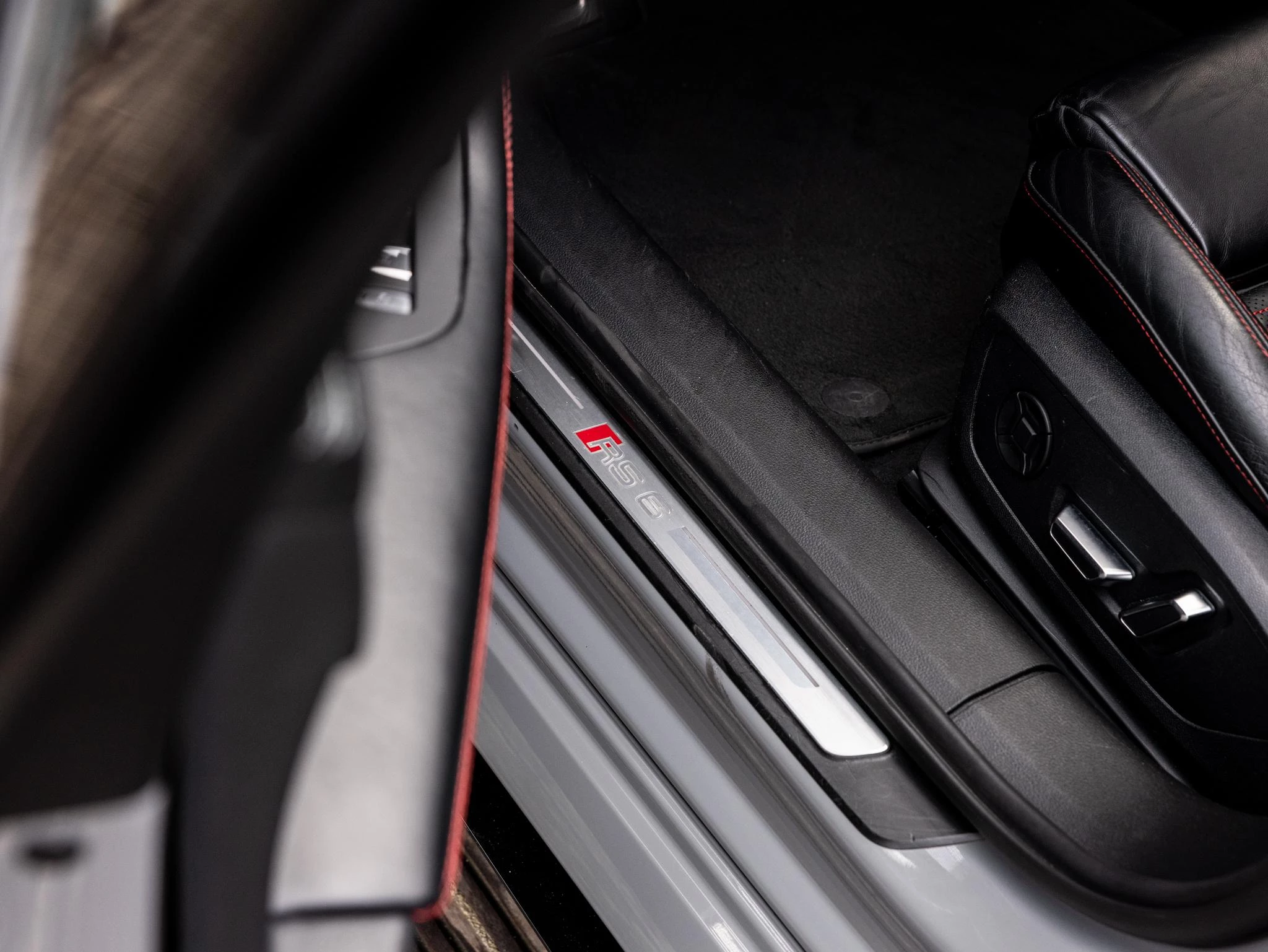 Audi RS6 Avant 4.0 TFSI quattro