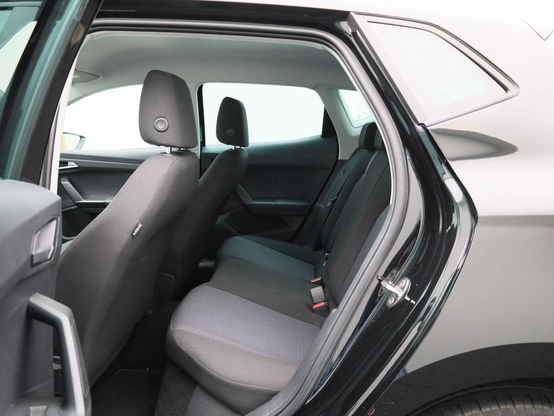 SEAT-Ibiza-image-9