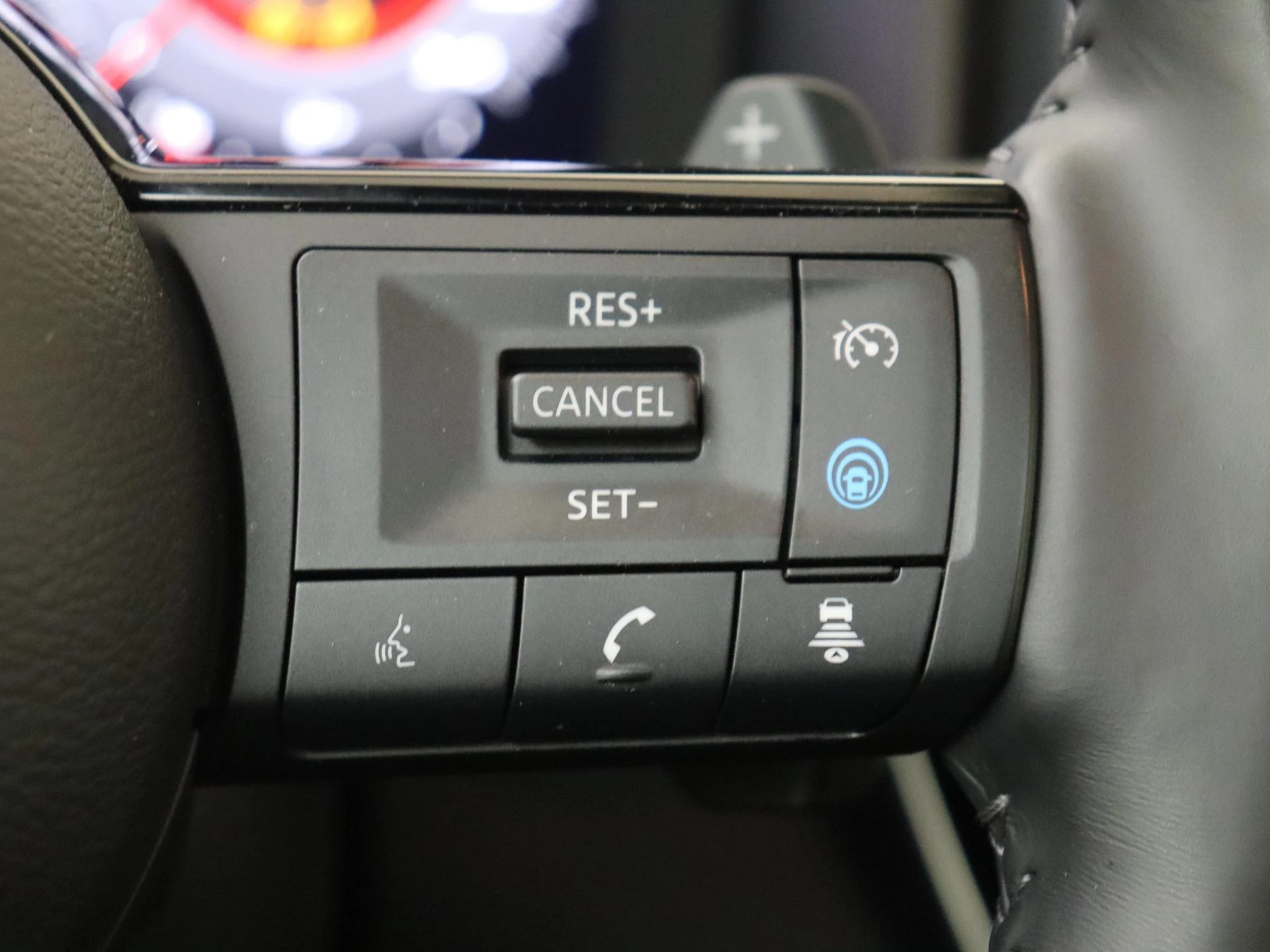 Nissan-QASHQAI-image-13
