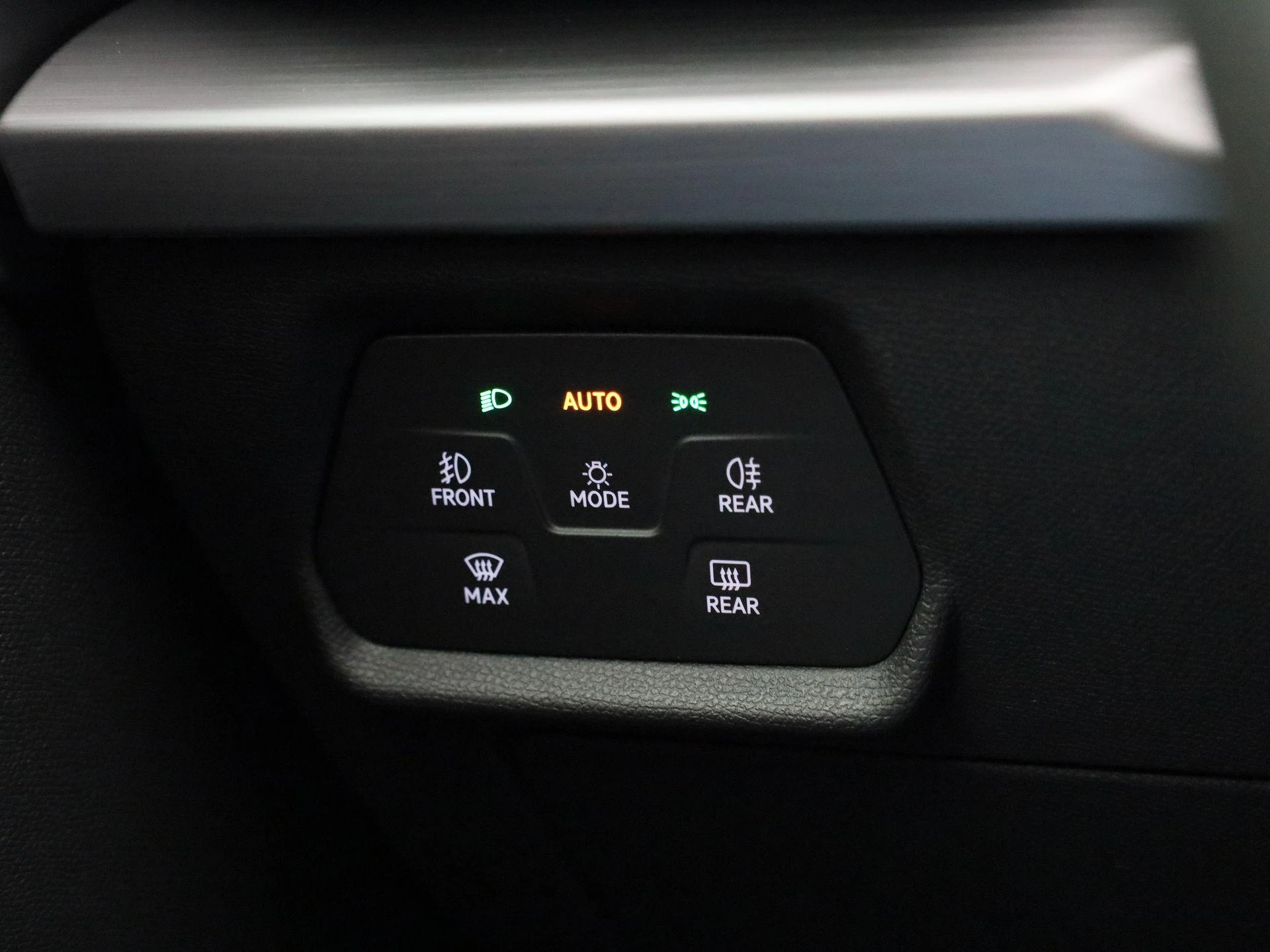 SEAT-Leon-image-28